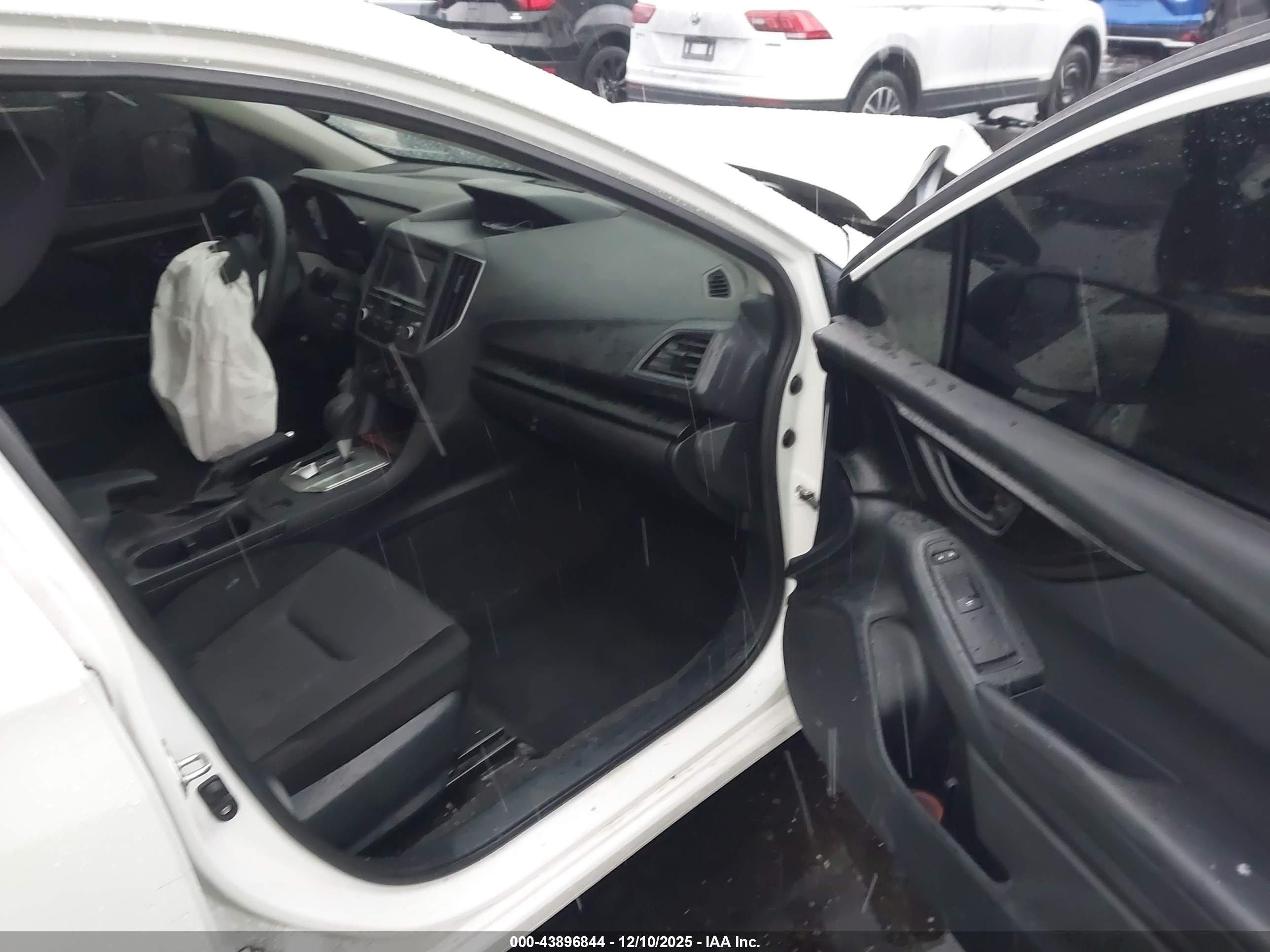 SUBARU IMPREZA image 5
