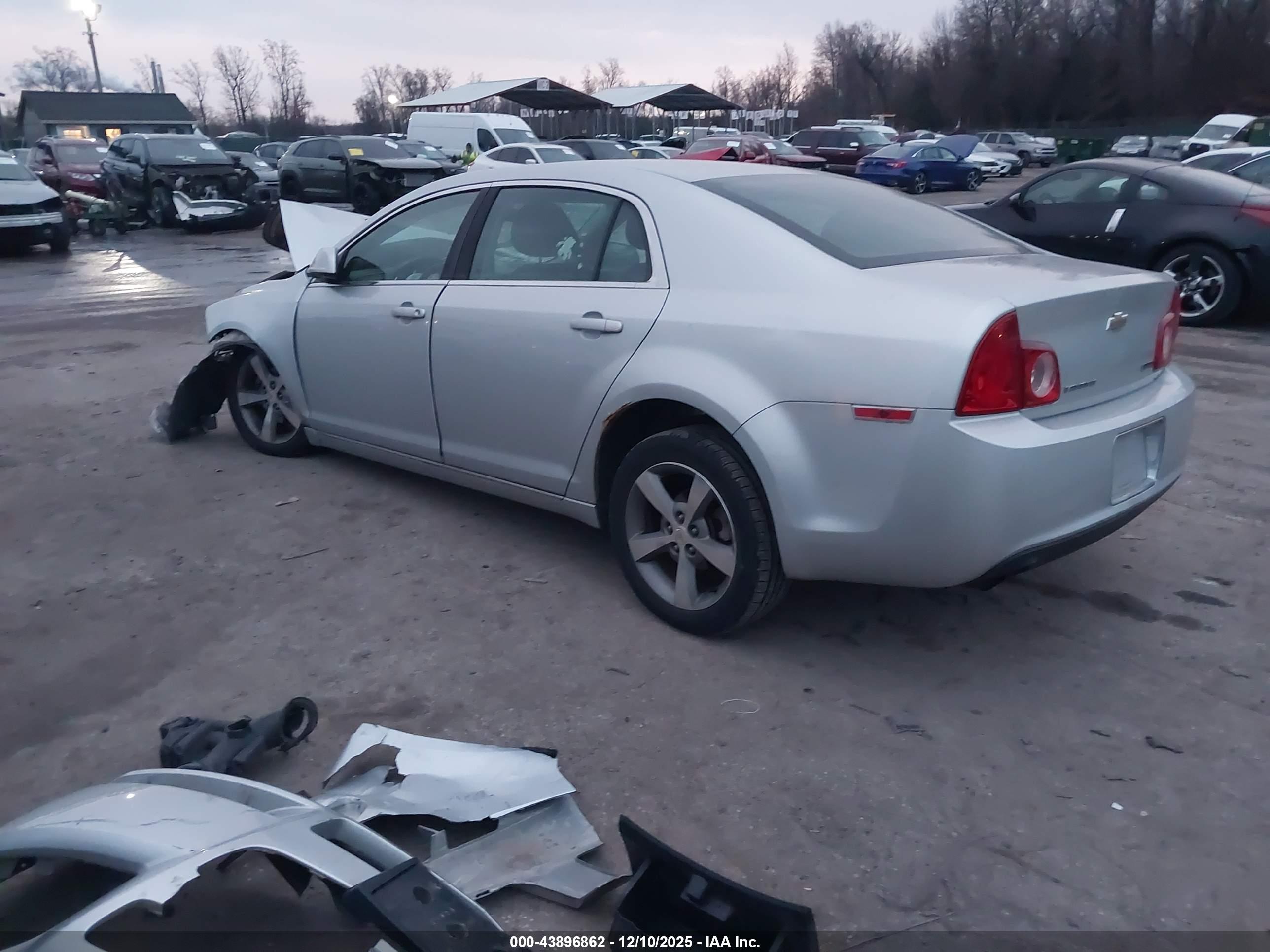 CHEVROLET MALIBU image 3