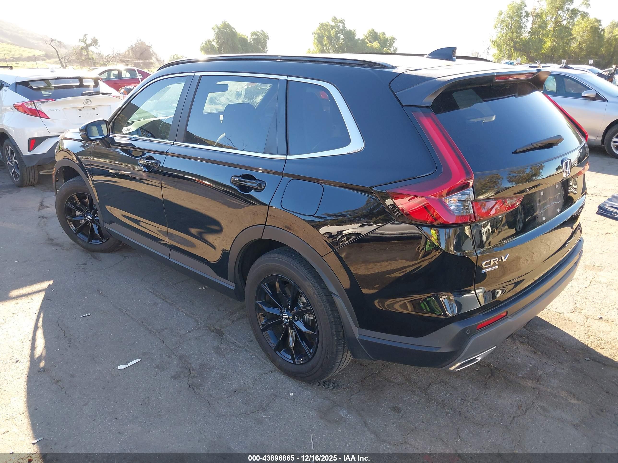 HONDA CR-V image 3