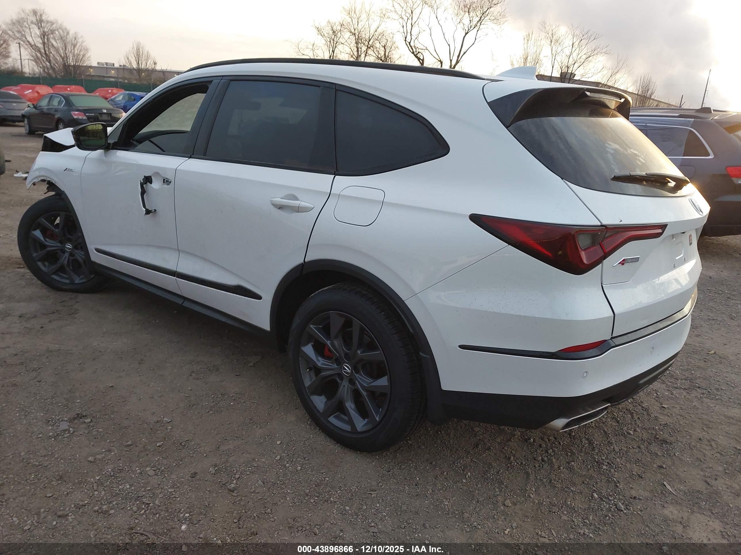 ACURA MDX image 3