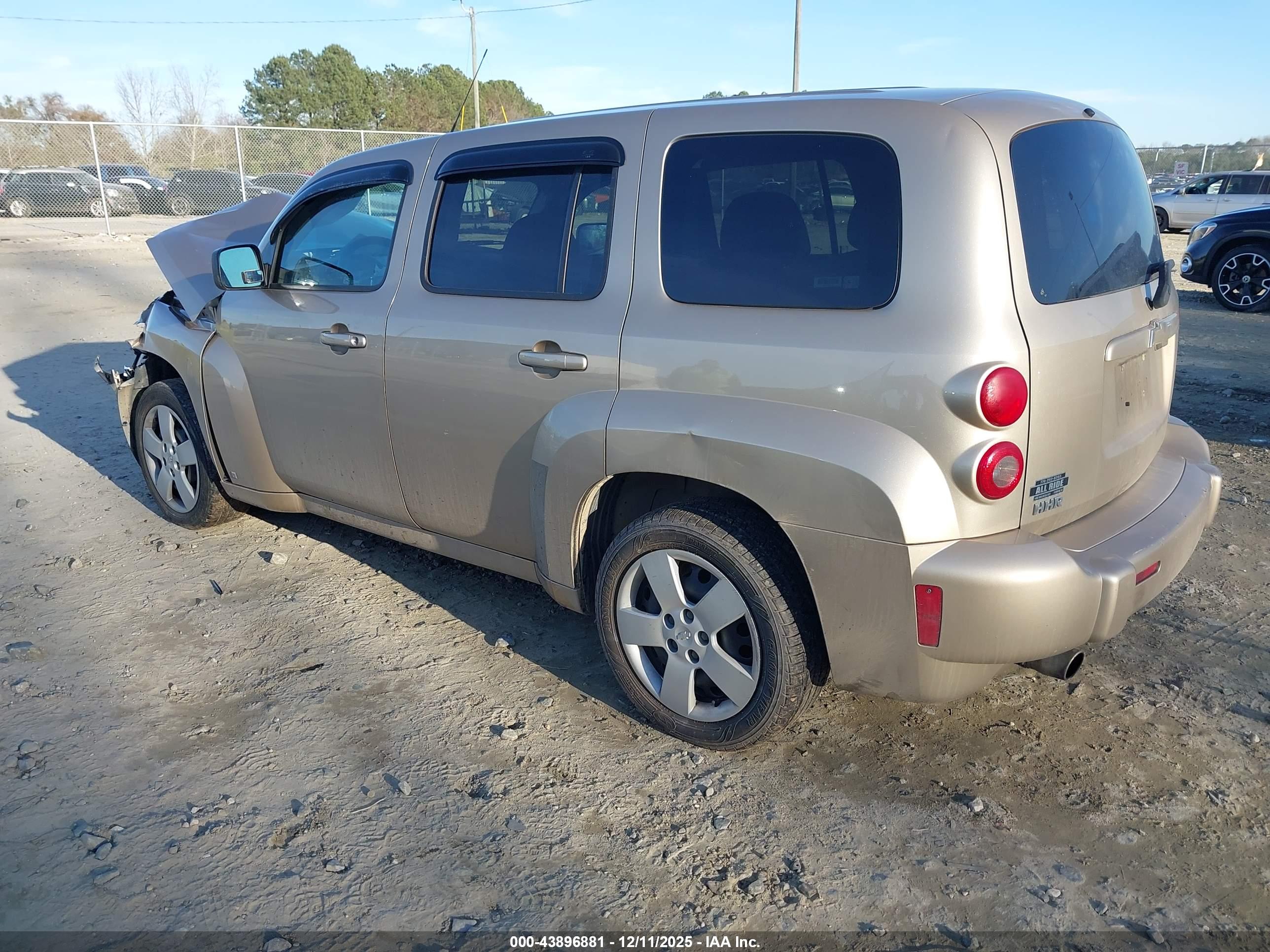 CHEVROLET HHR image 3