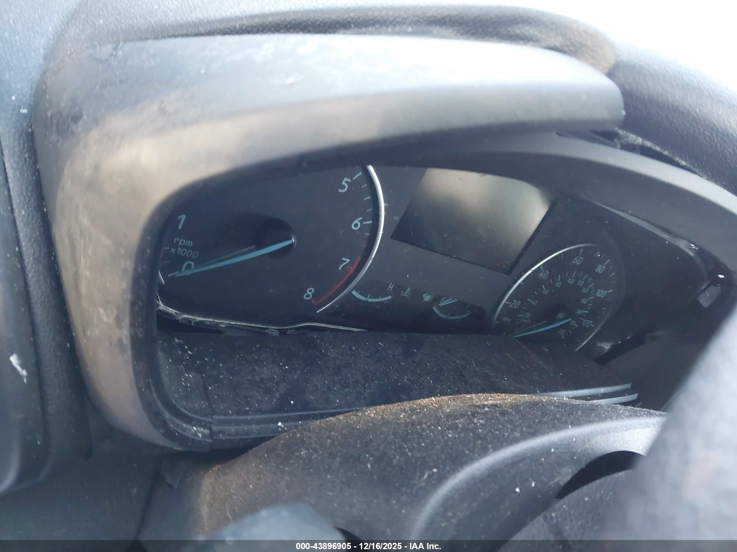 FORD ECOSPORT image 7