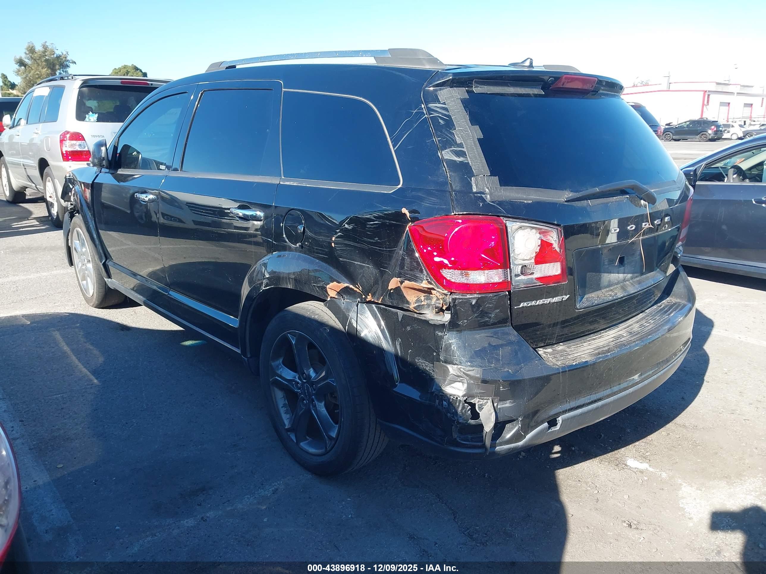 DODGE JOURNEY image 3