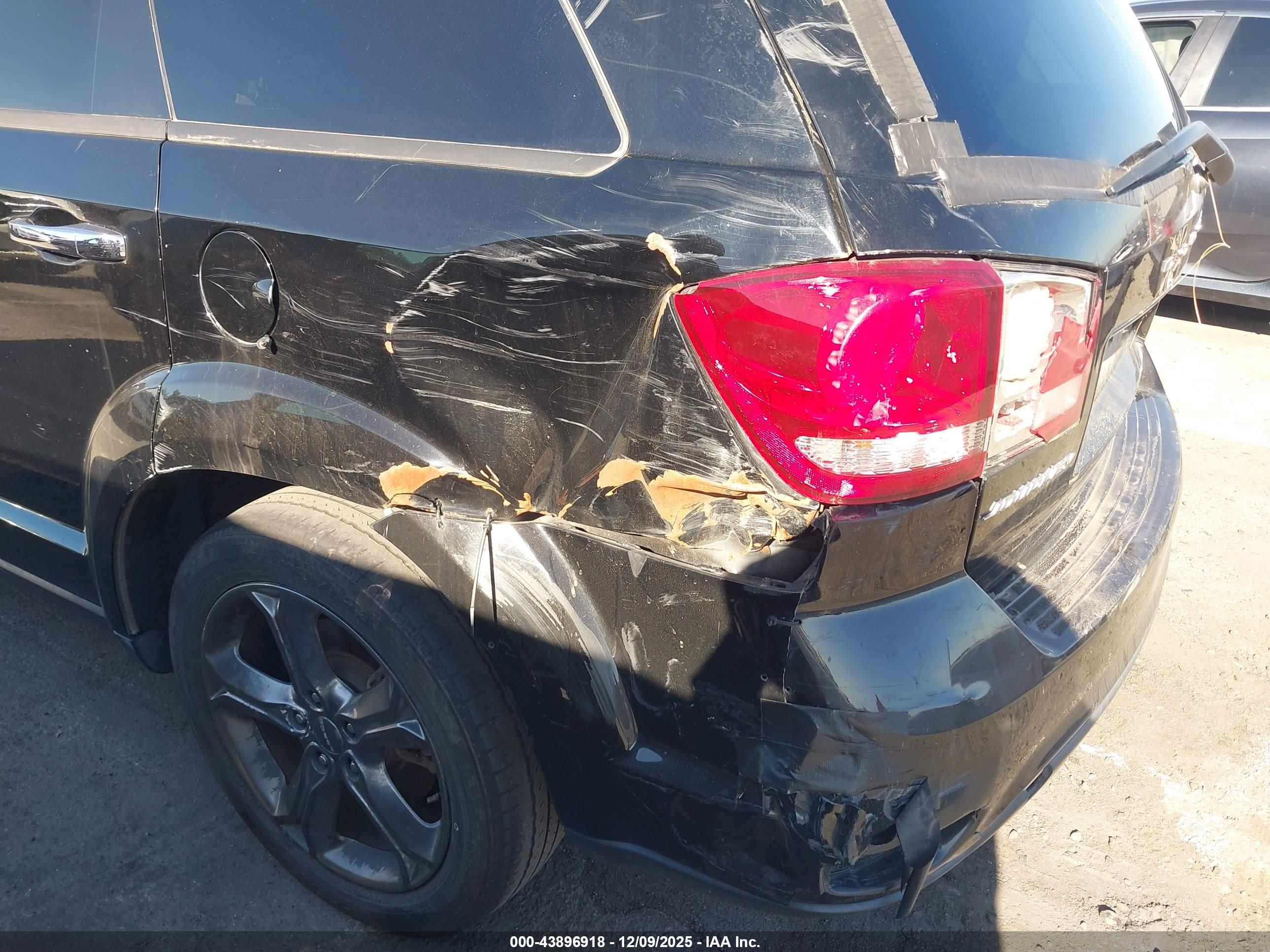 DODGE JOURNEY image 6