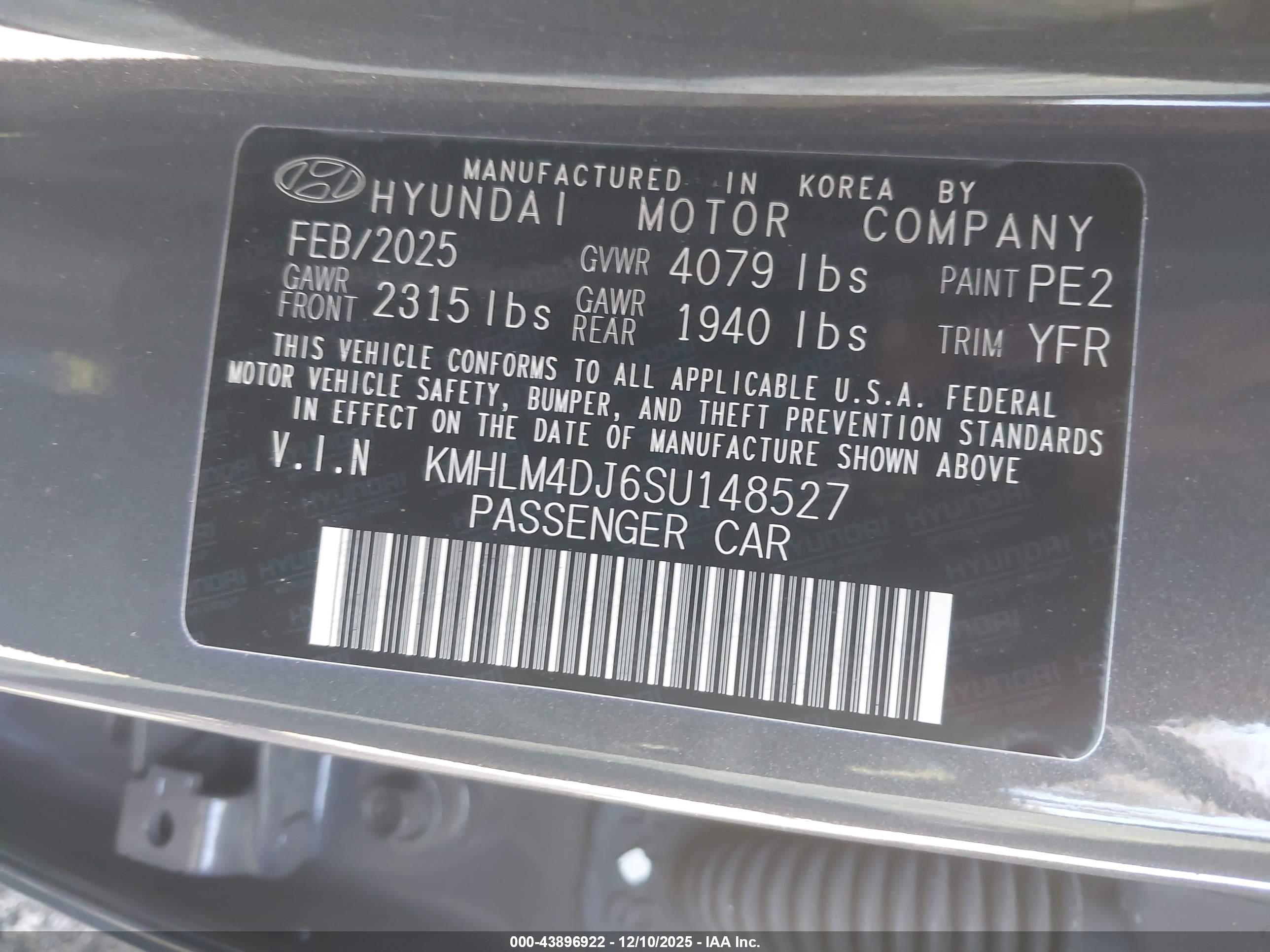 HYUNDAI ELANTRA image 9