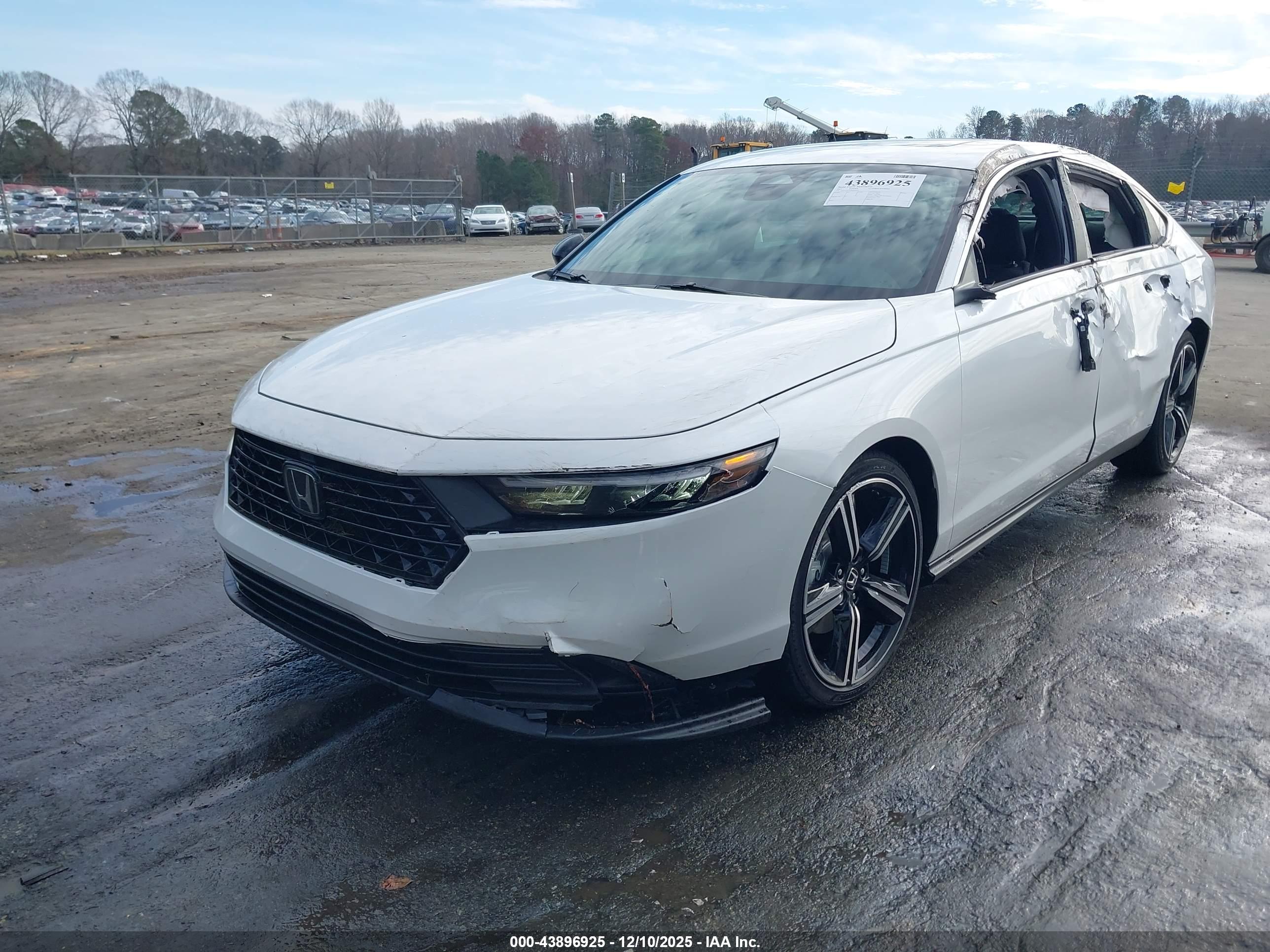HONDA ACCORD image 2