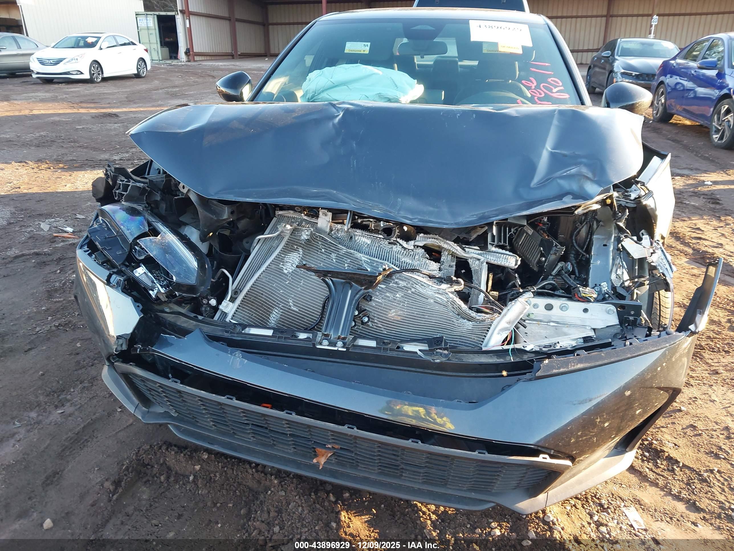 HONDA CIVIC image 6
