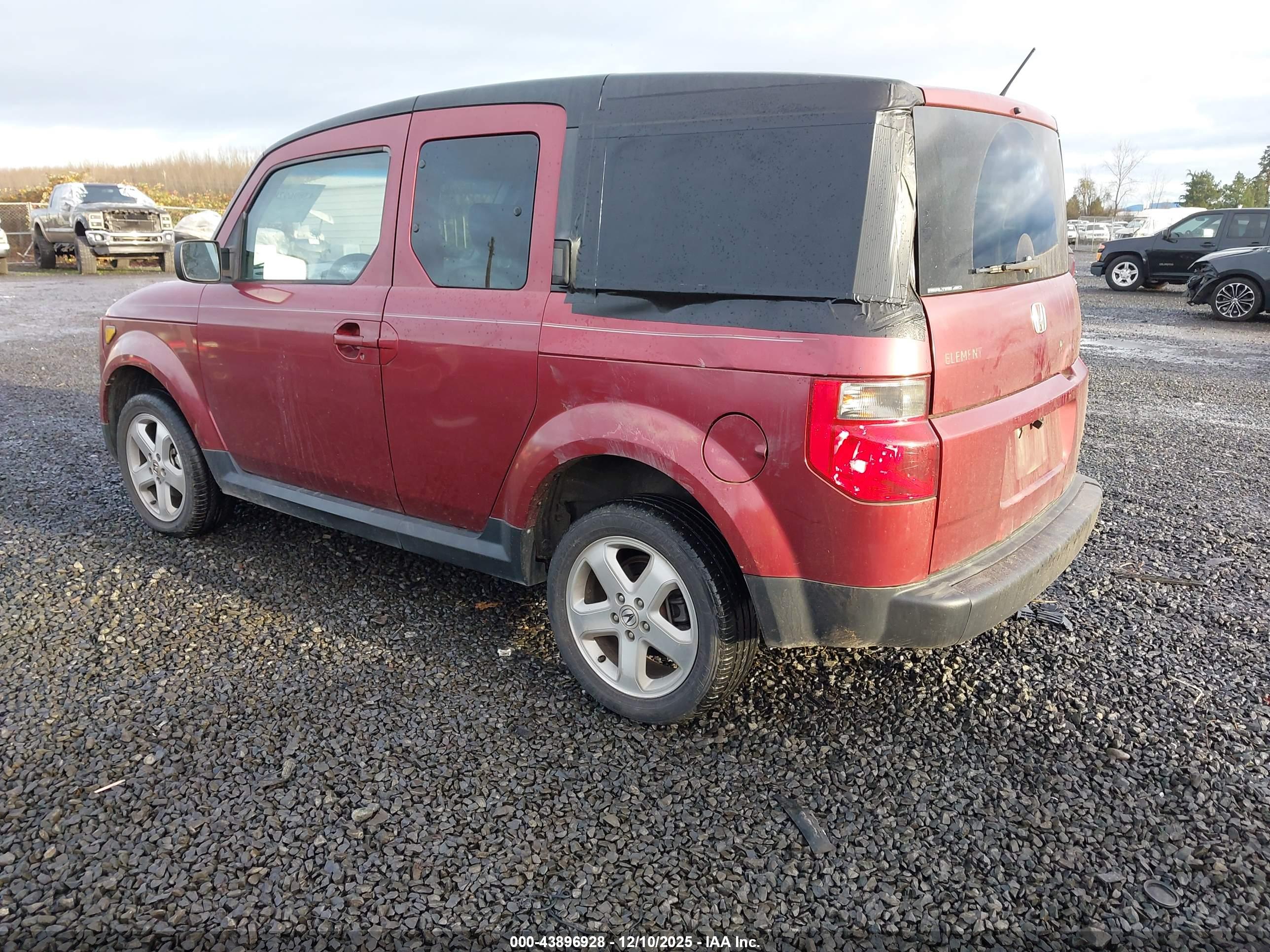 HONDA ELEMENT image 3