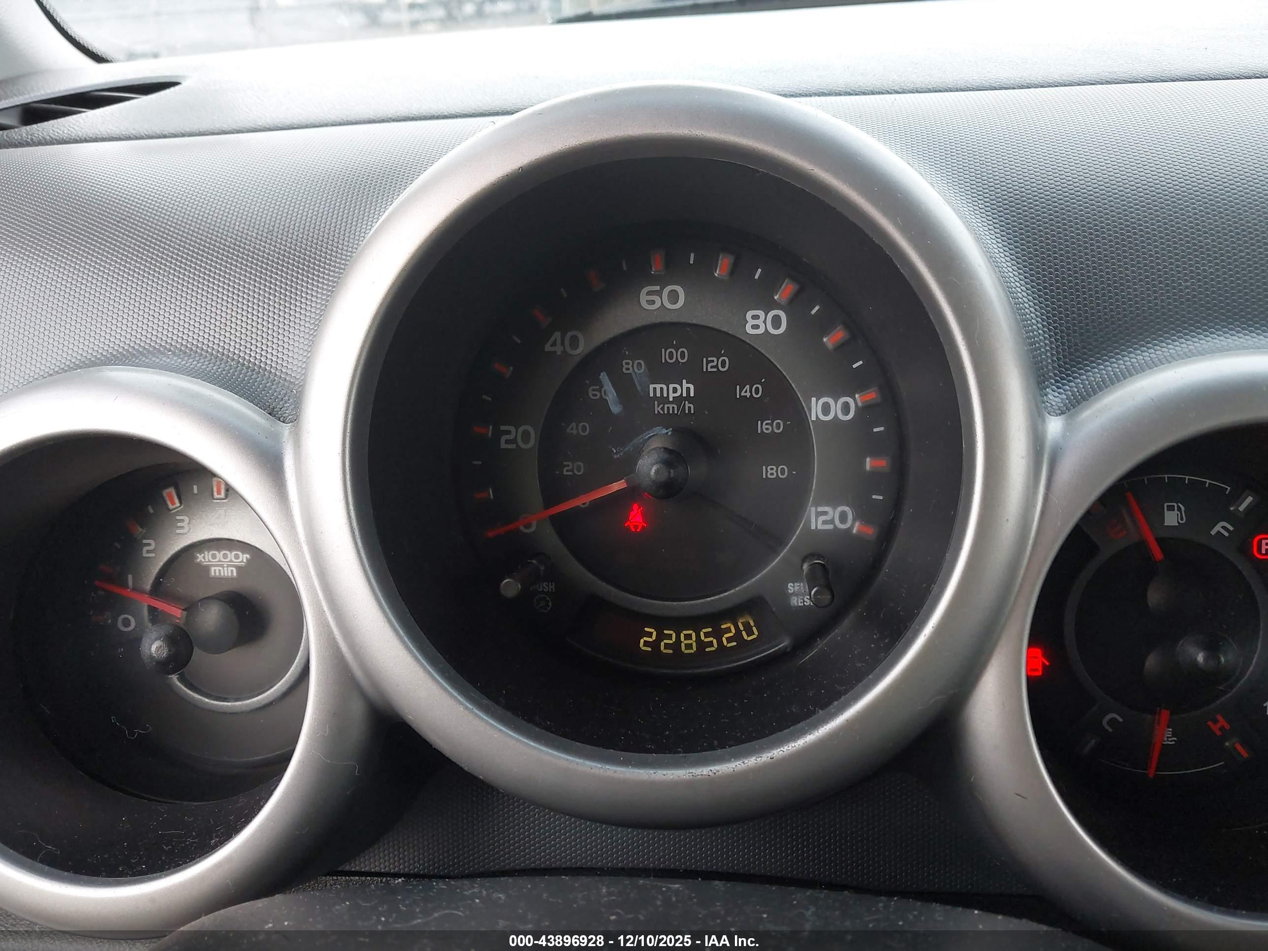 HONDA ELEMENT image 7