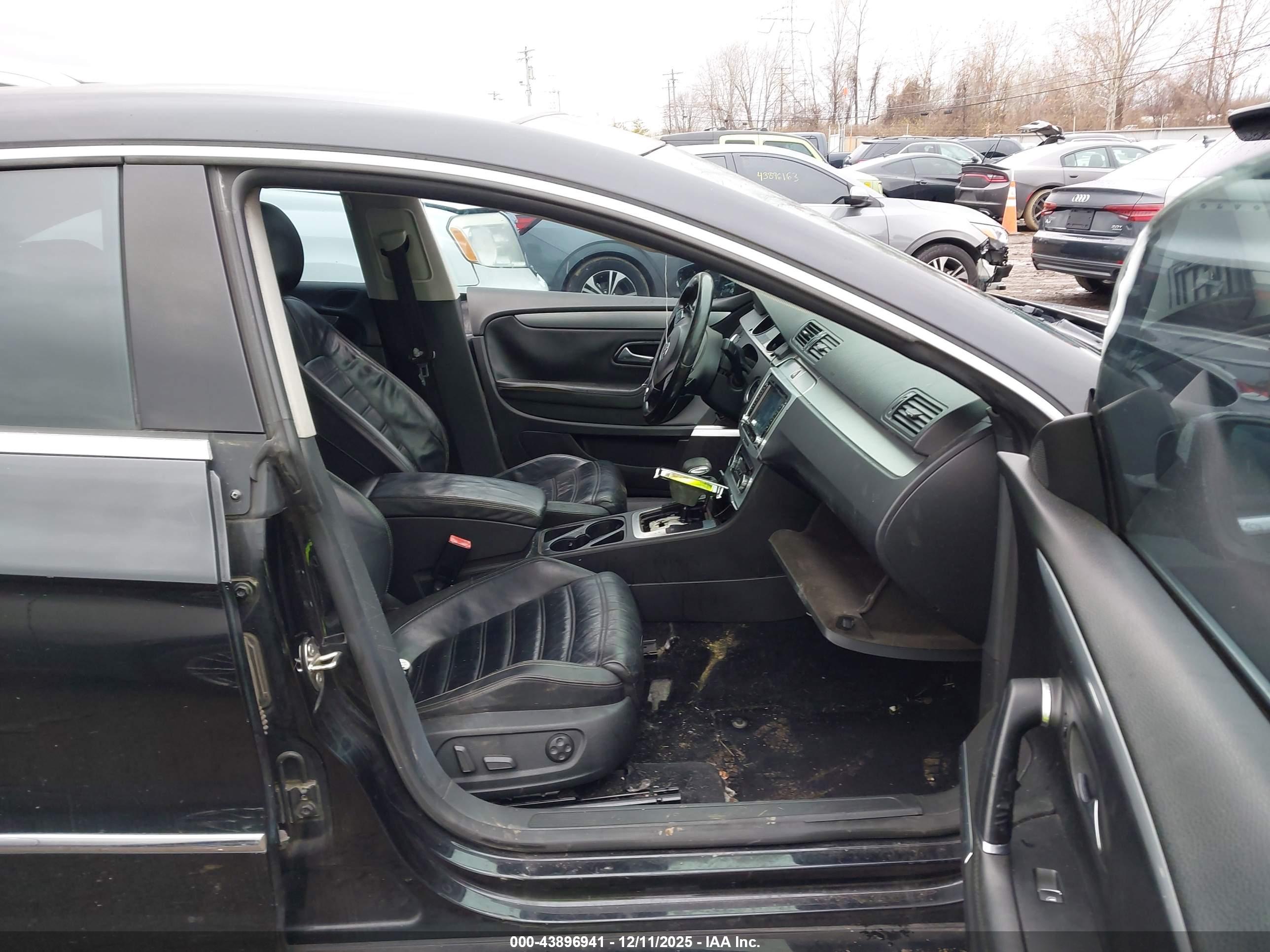 VOLKSWAGEN CC image 5