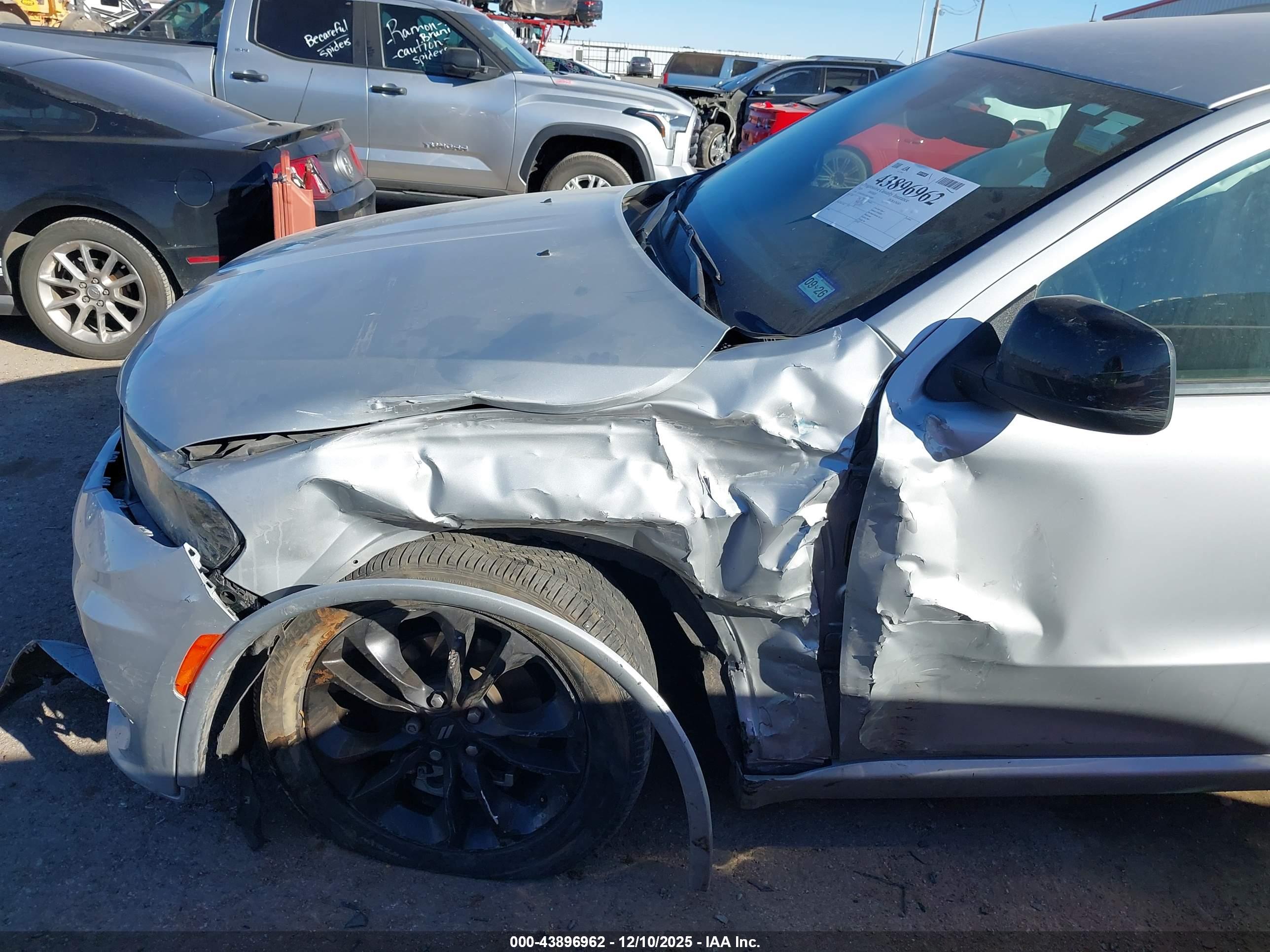 DODGE DURANGO image 6