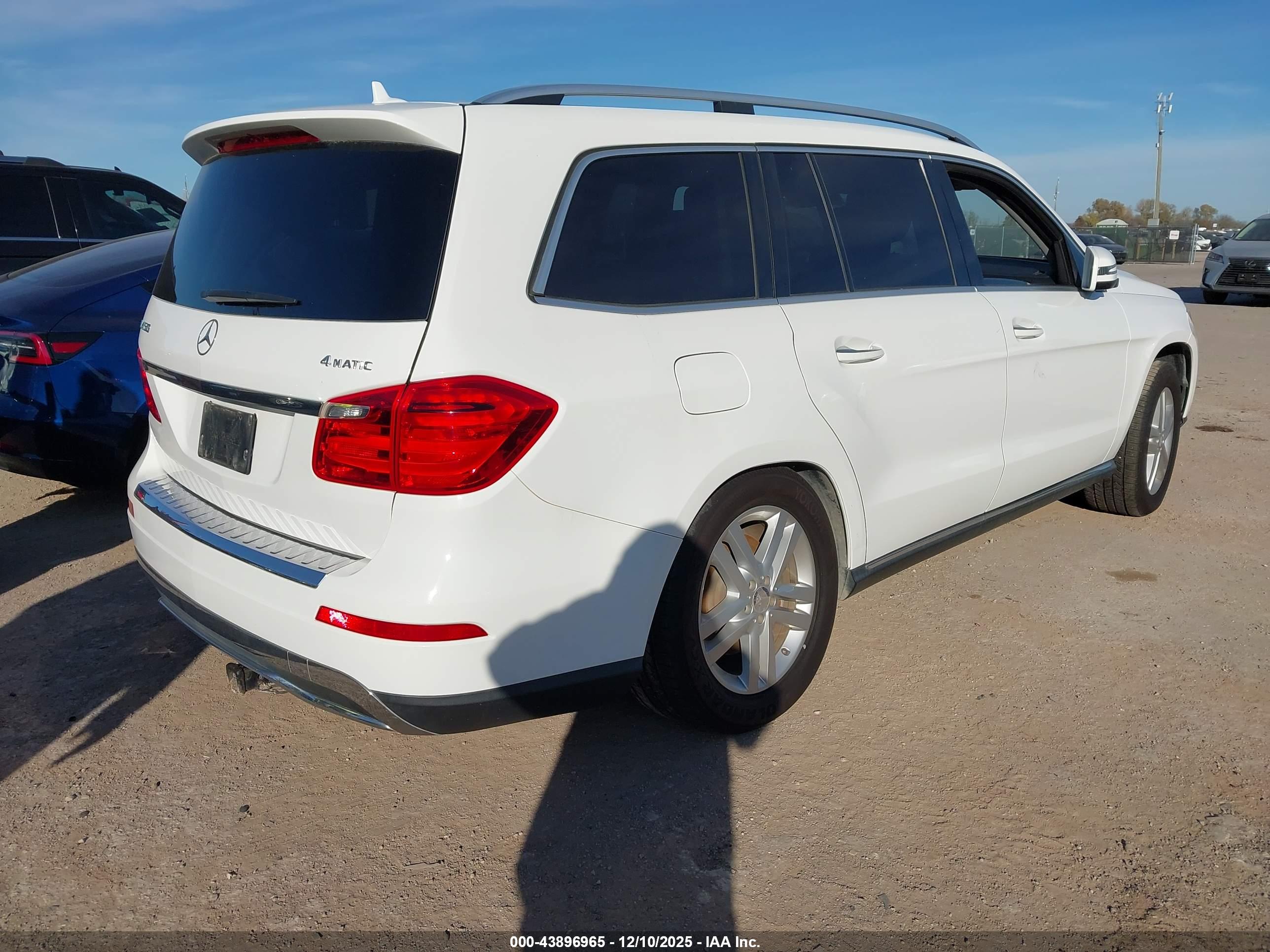 MERCEDES-BENZ GL image 4