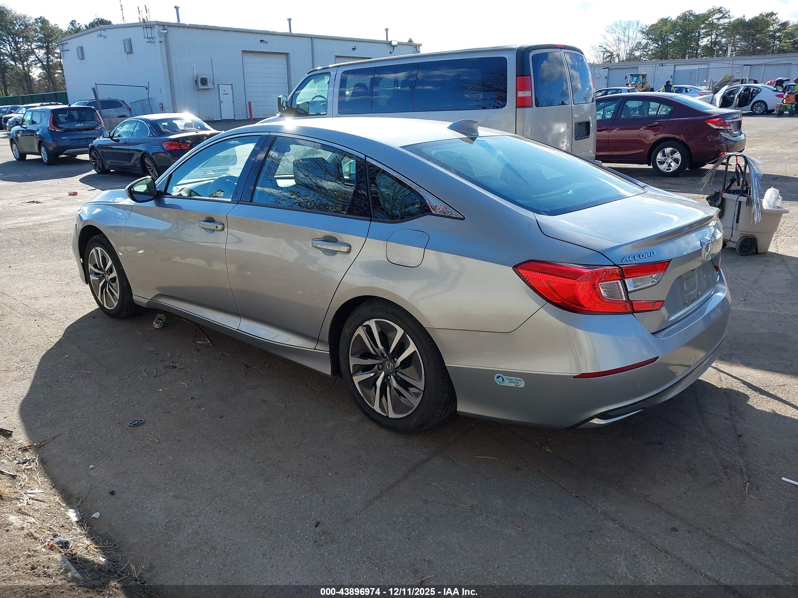 HONDA ACCORD image 3