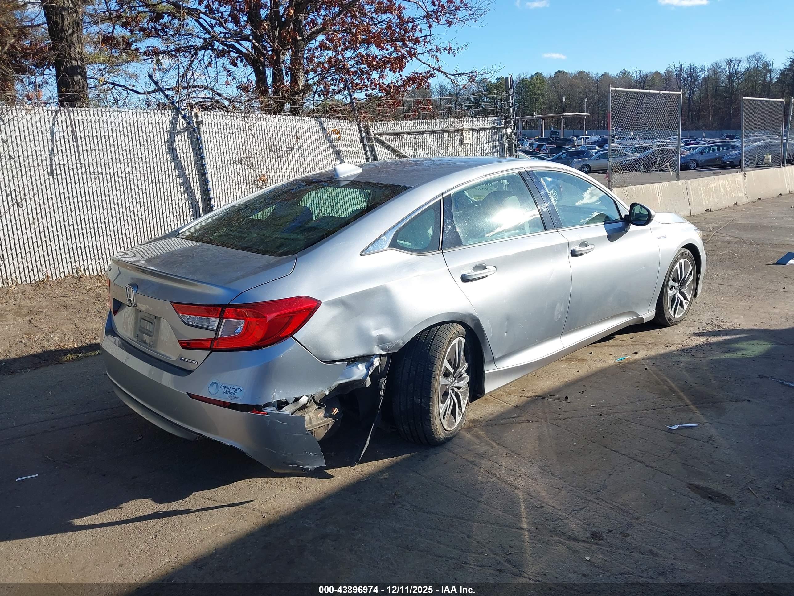 HONDA ACCORD image 4