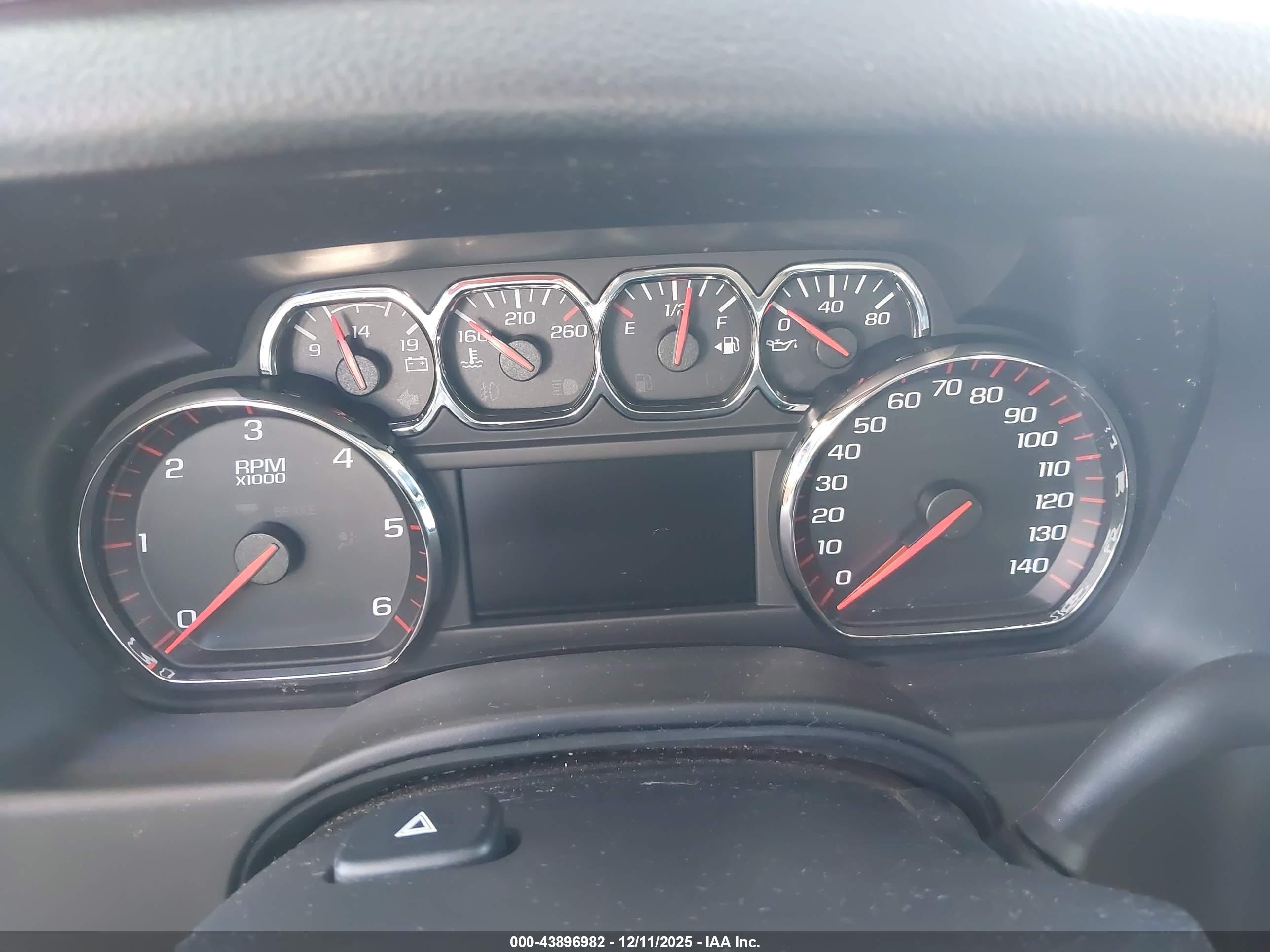 GMC YUKON image 7