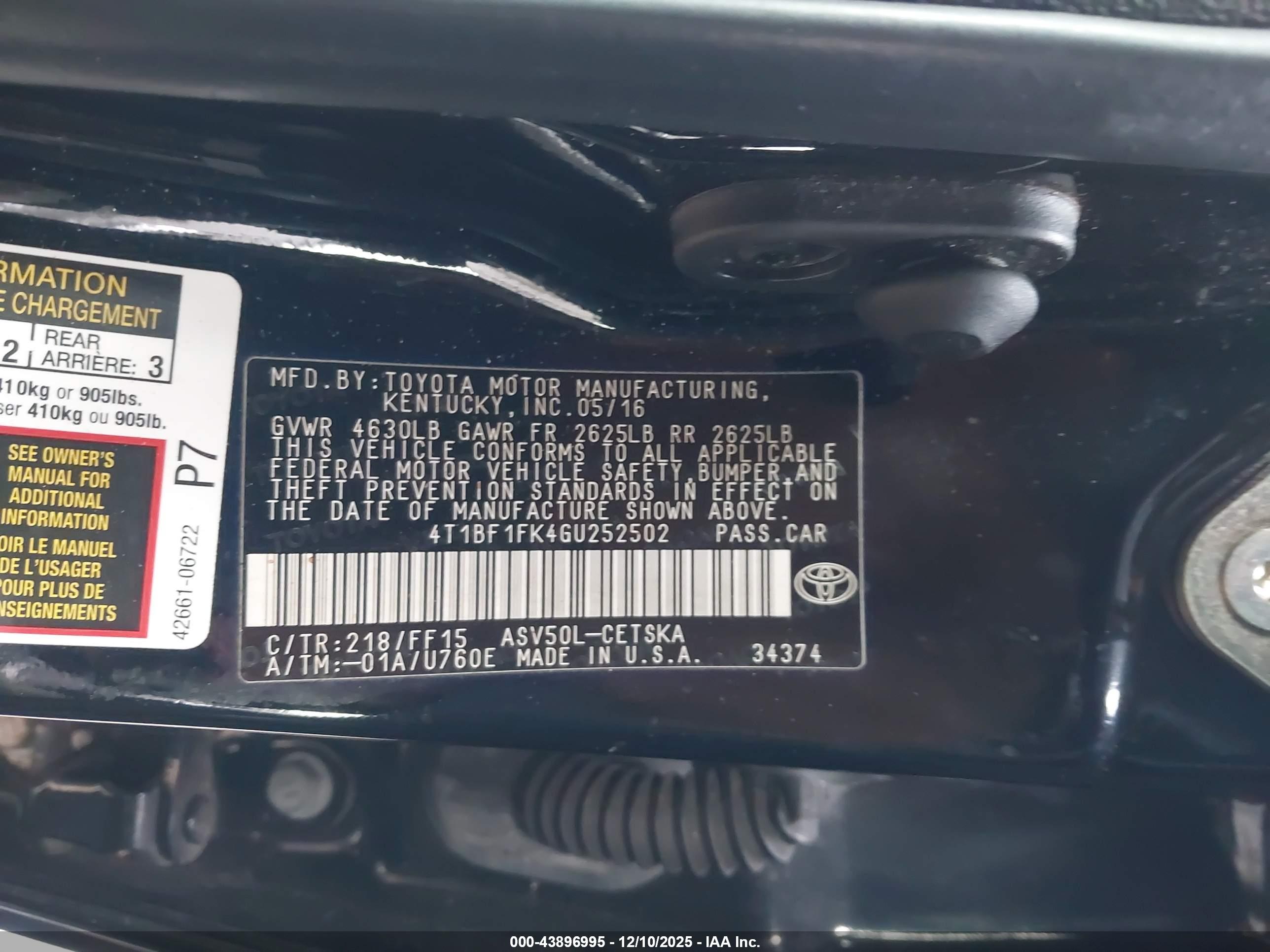 TOYOTA CAMRY image 9