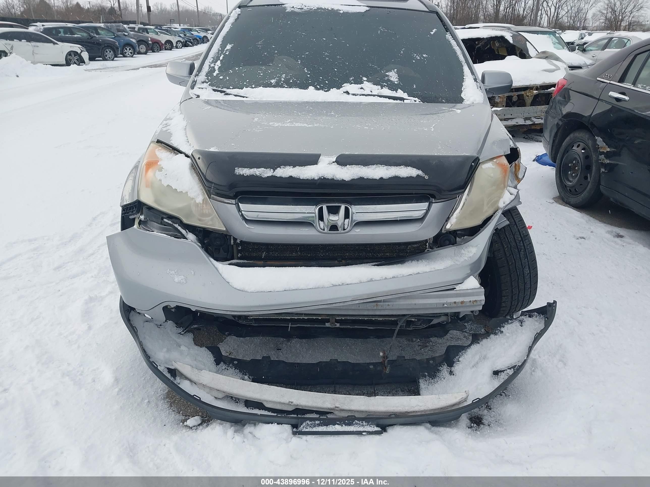 HONDA CR-V image 6