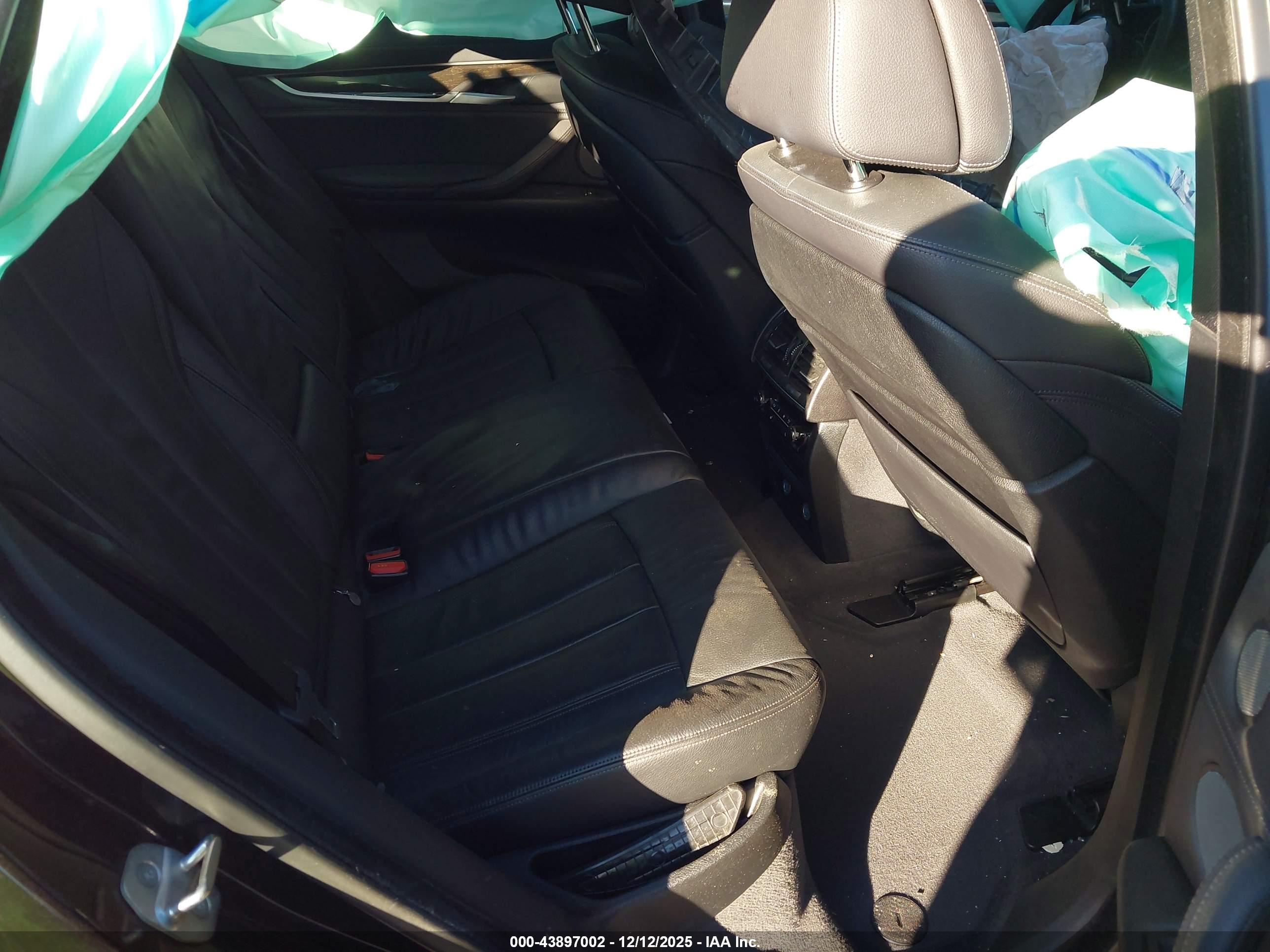 BMW X6 image 8