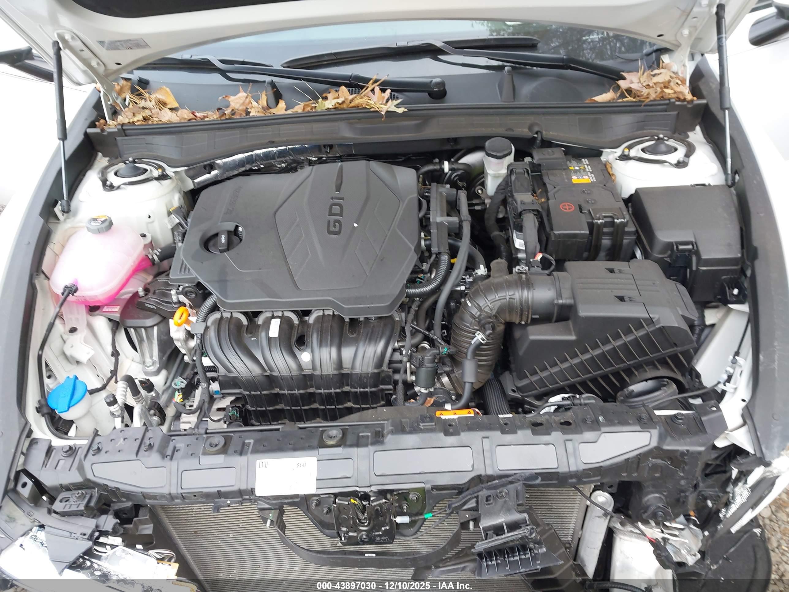 HYUNDAI SONATA image 10