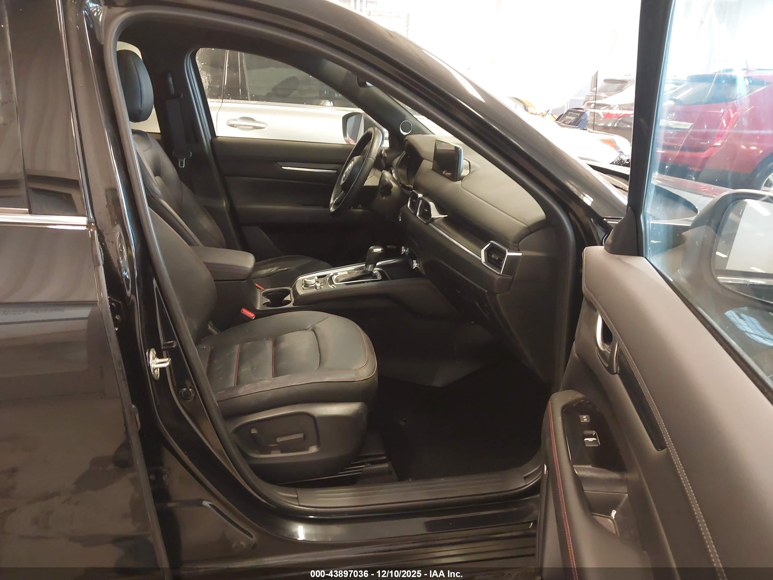 MAZDA CX-5 image 5