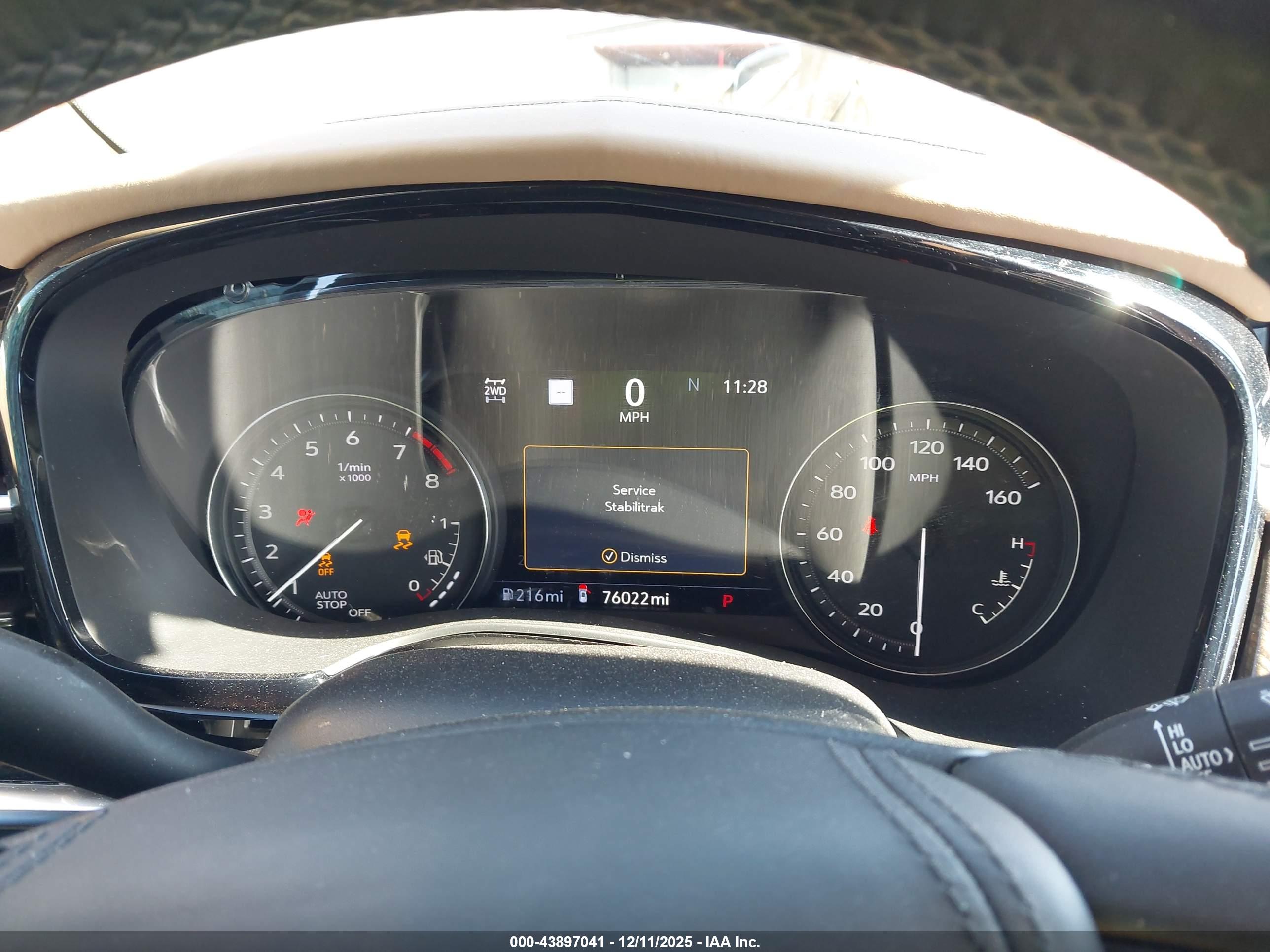 CADILLAC XT6 image 7