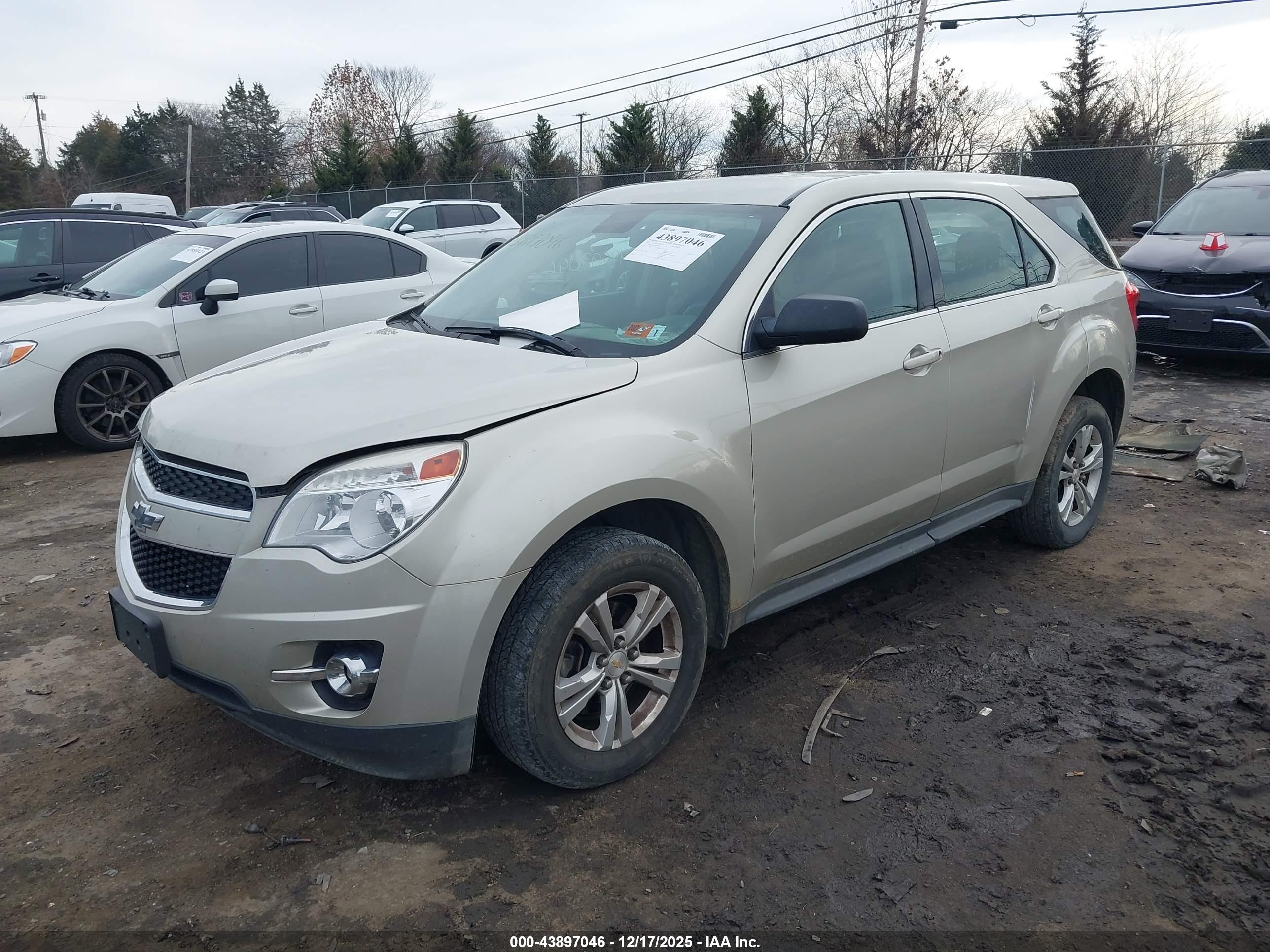 CHEVROLET EQUINOX image 2