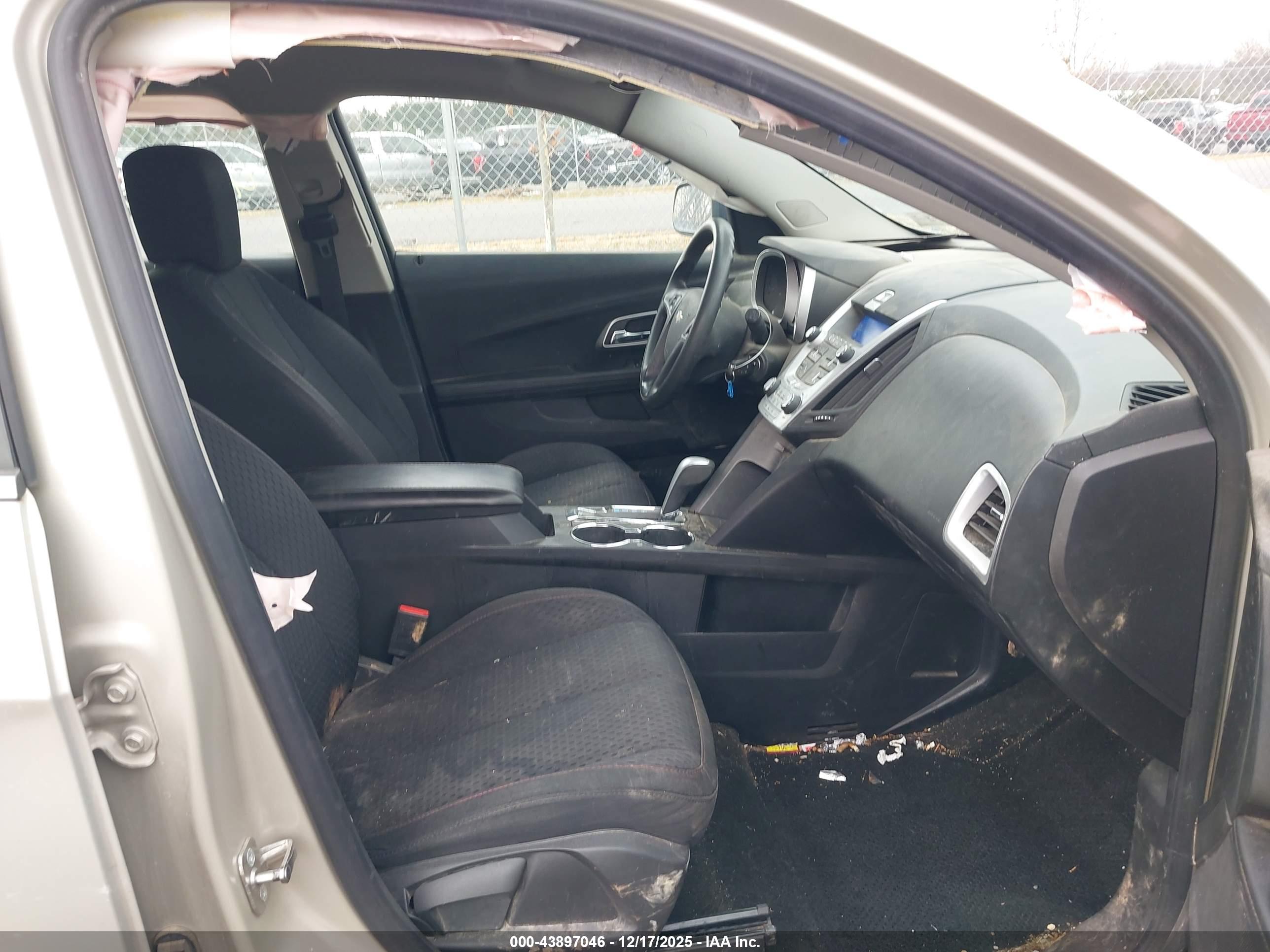 CHEVROLET EQUINOX image 5