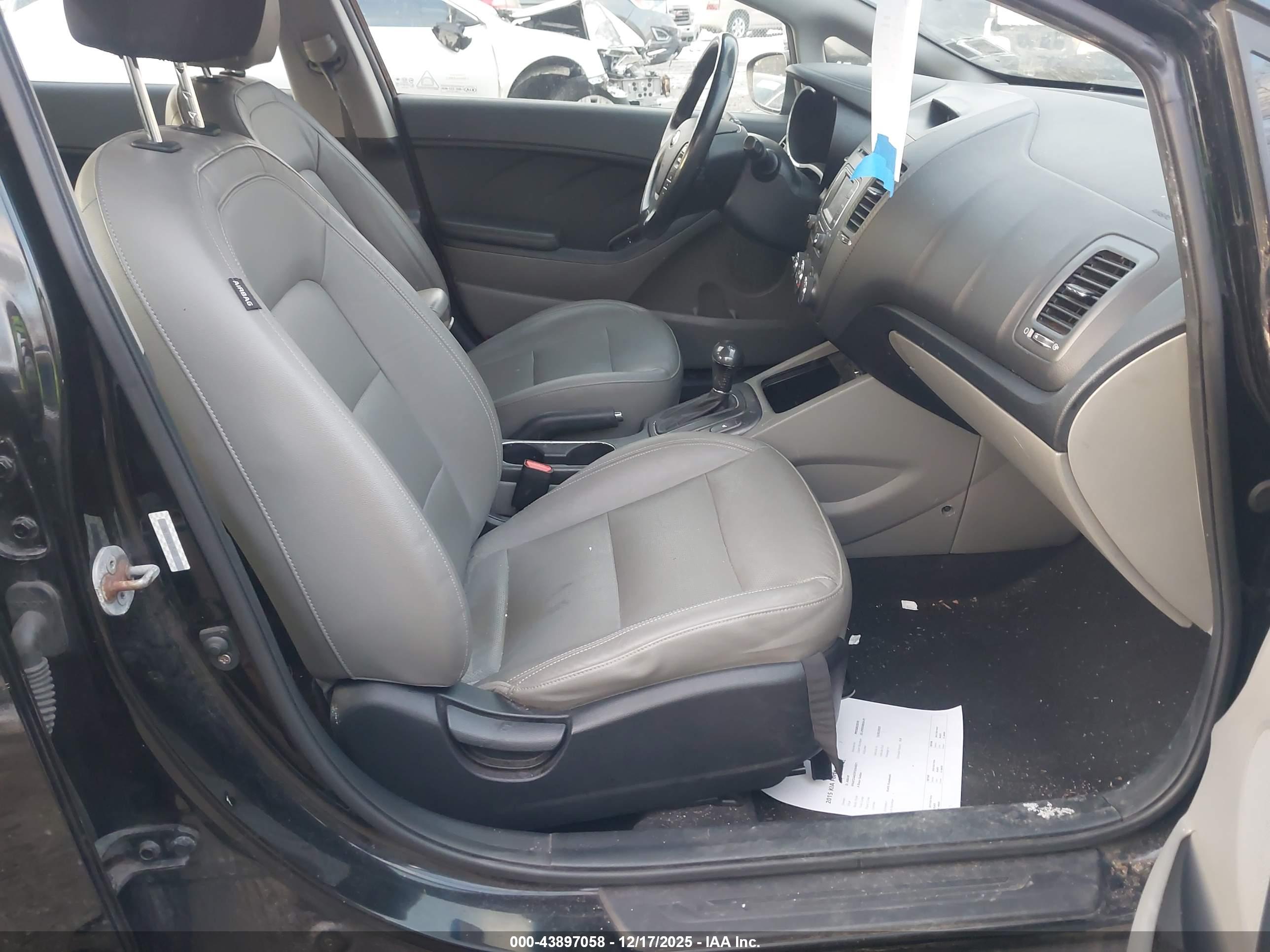 KIA FORTE image 5