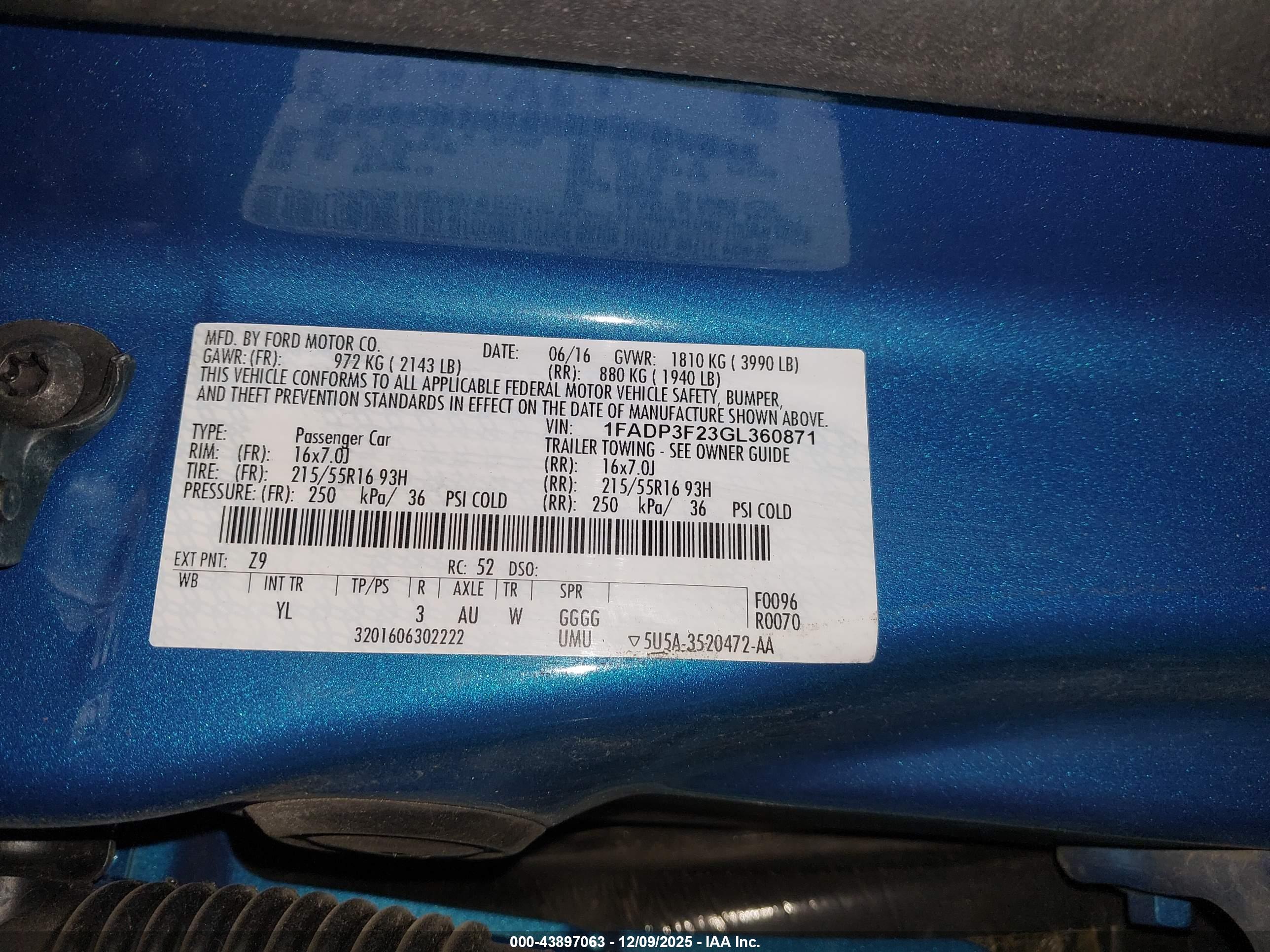 FORD FOCUS image 9