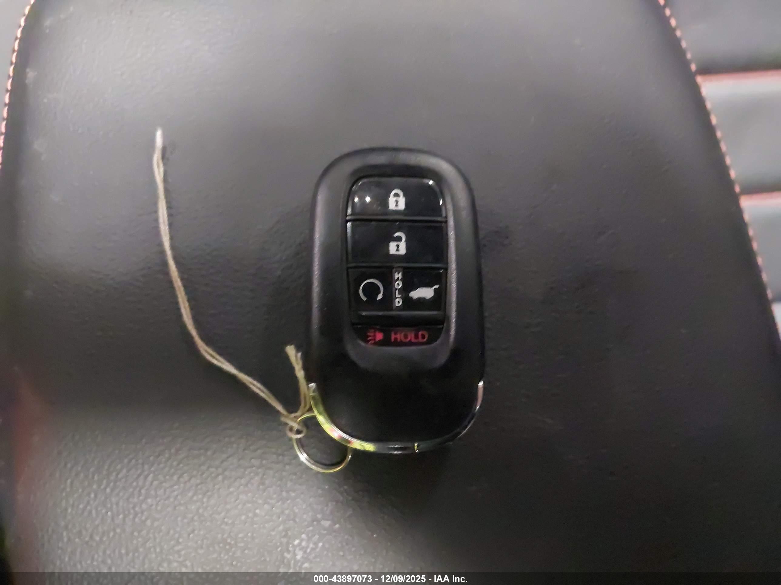HONDA CR-V image 11