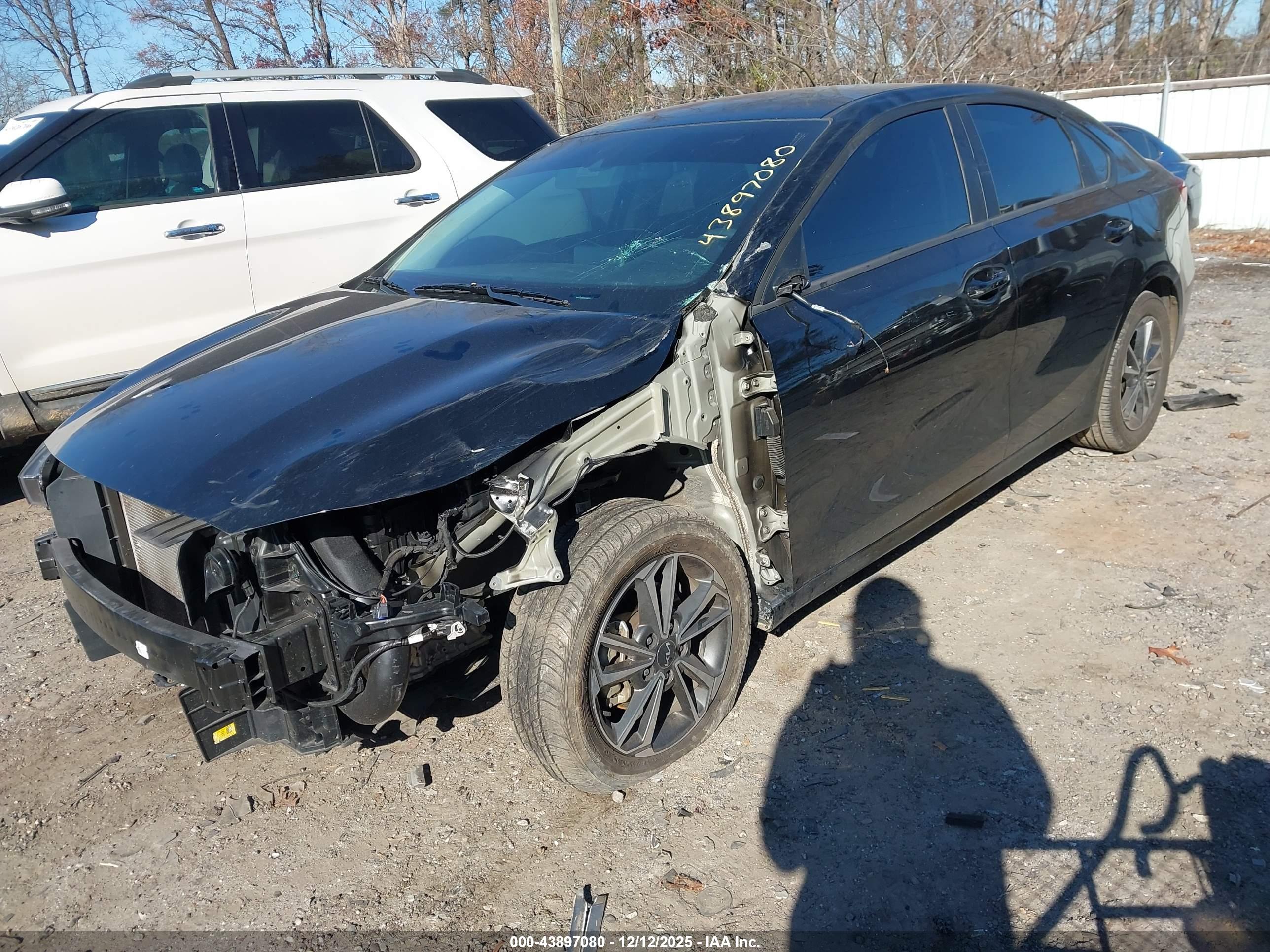 KIA FORTE image 2