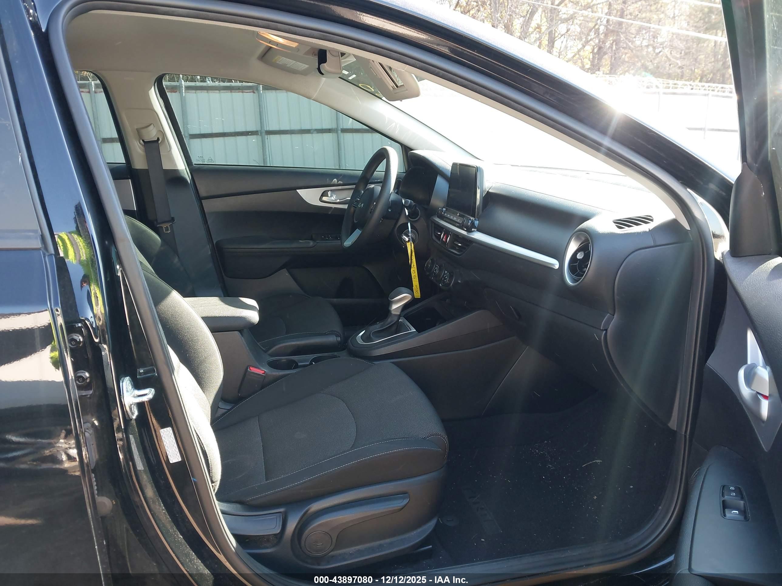 KIA FORTE image 5