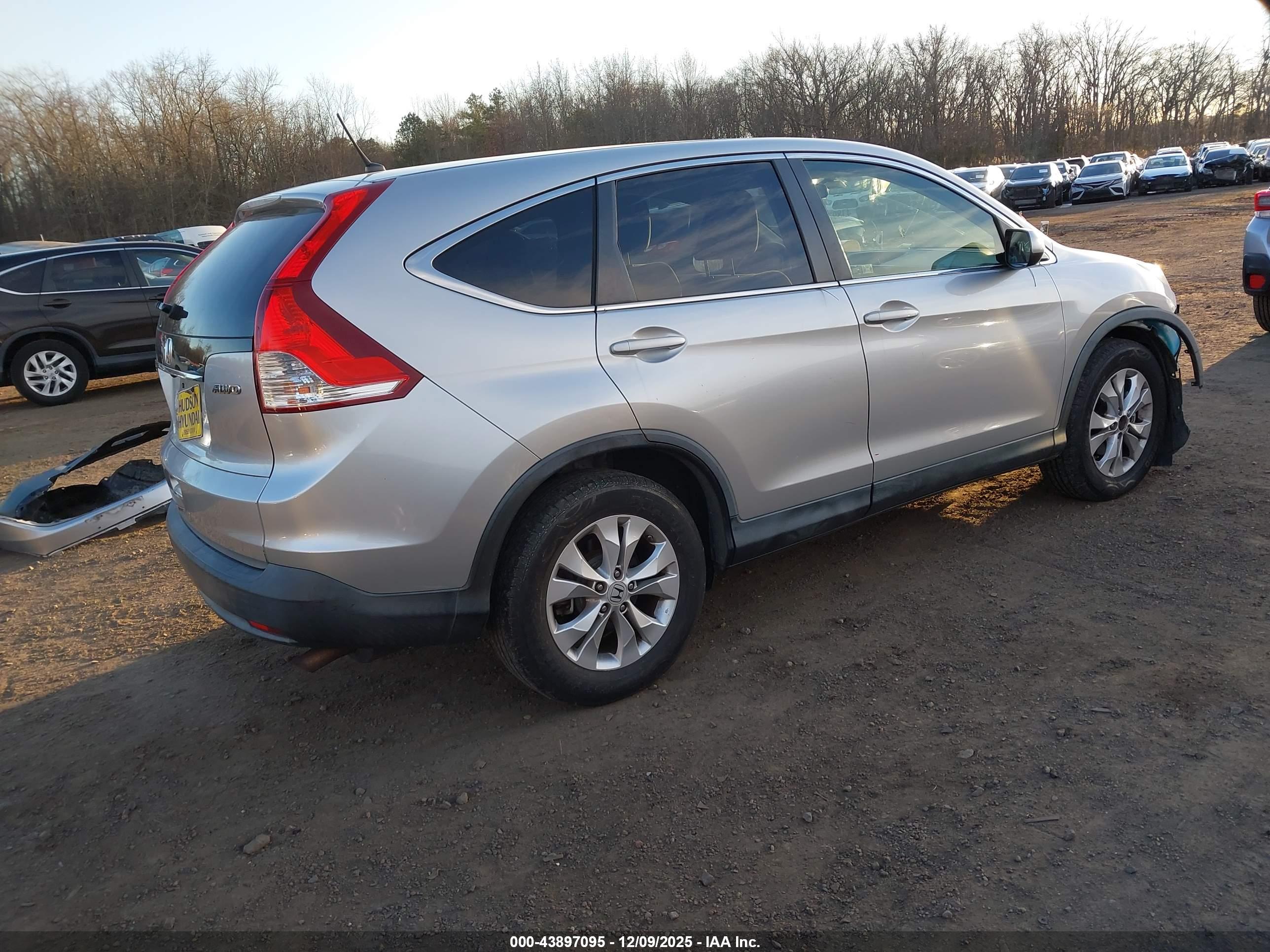 HONDA CR-V image 4