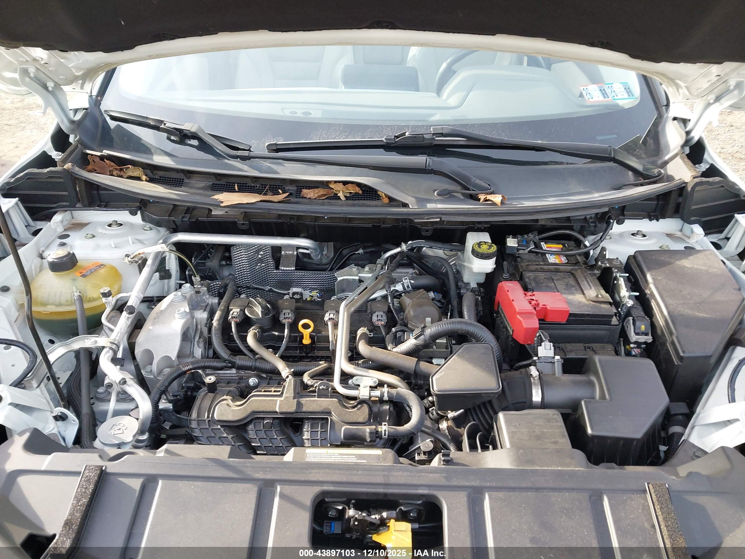 NISSAN ROGUE image 10