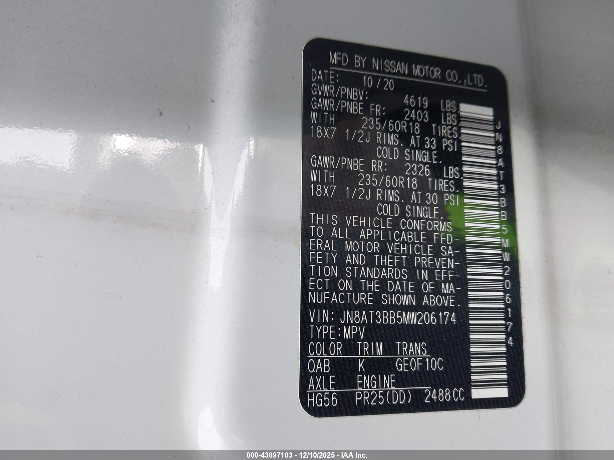 NISSAN ROGUE image 9