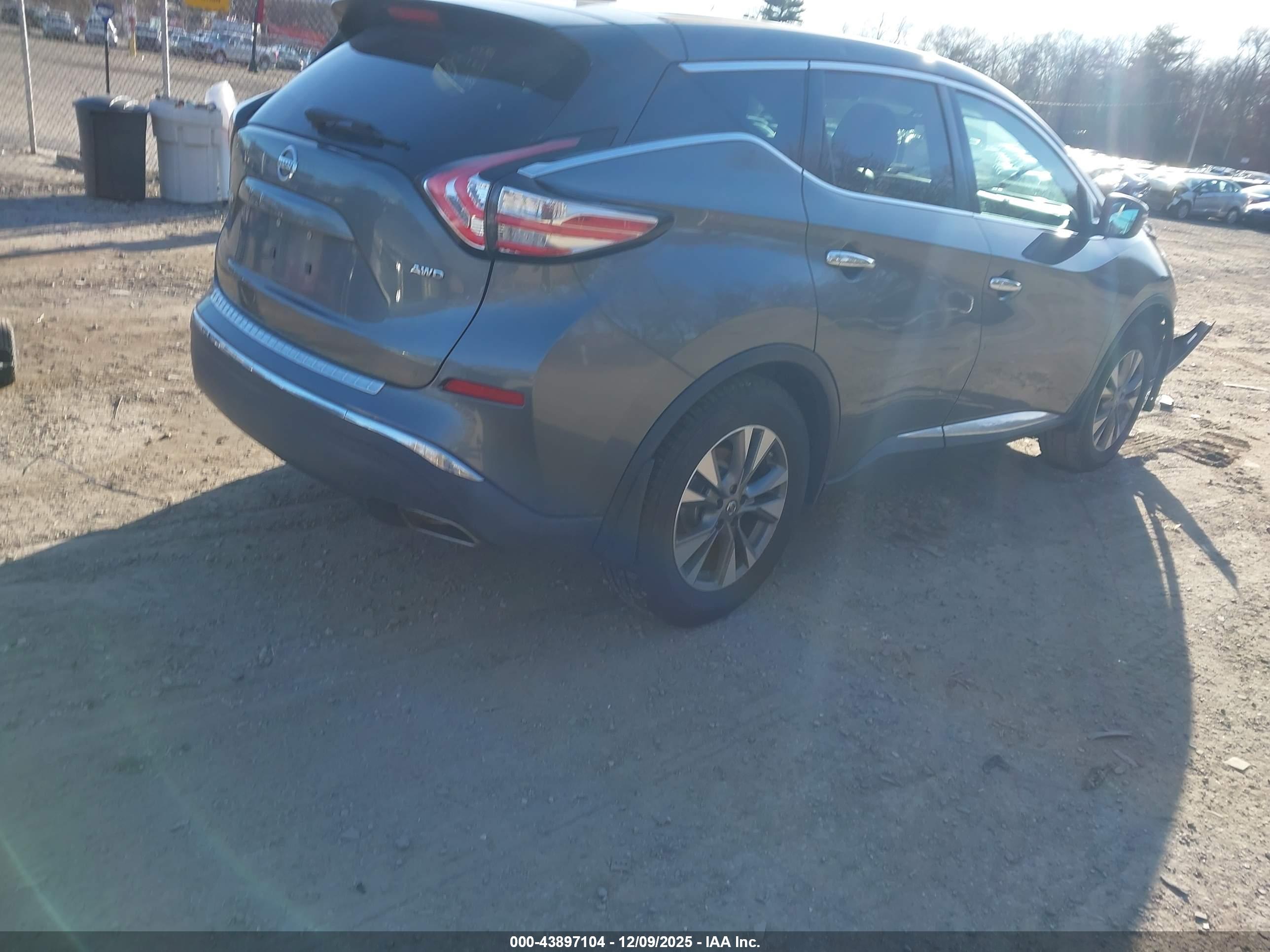 NISSAN MURANO image 4