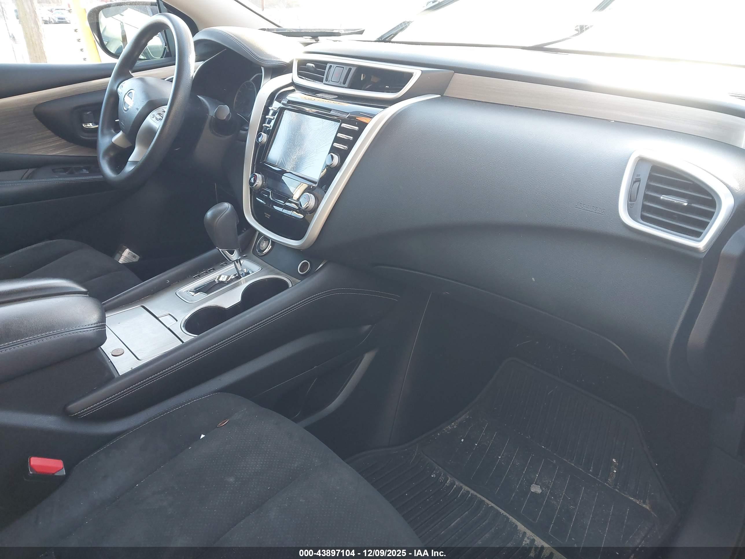 NISSAN MURANO image 5