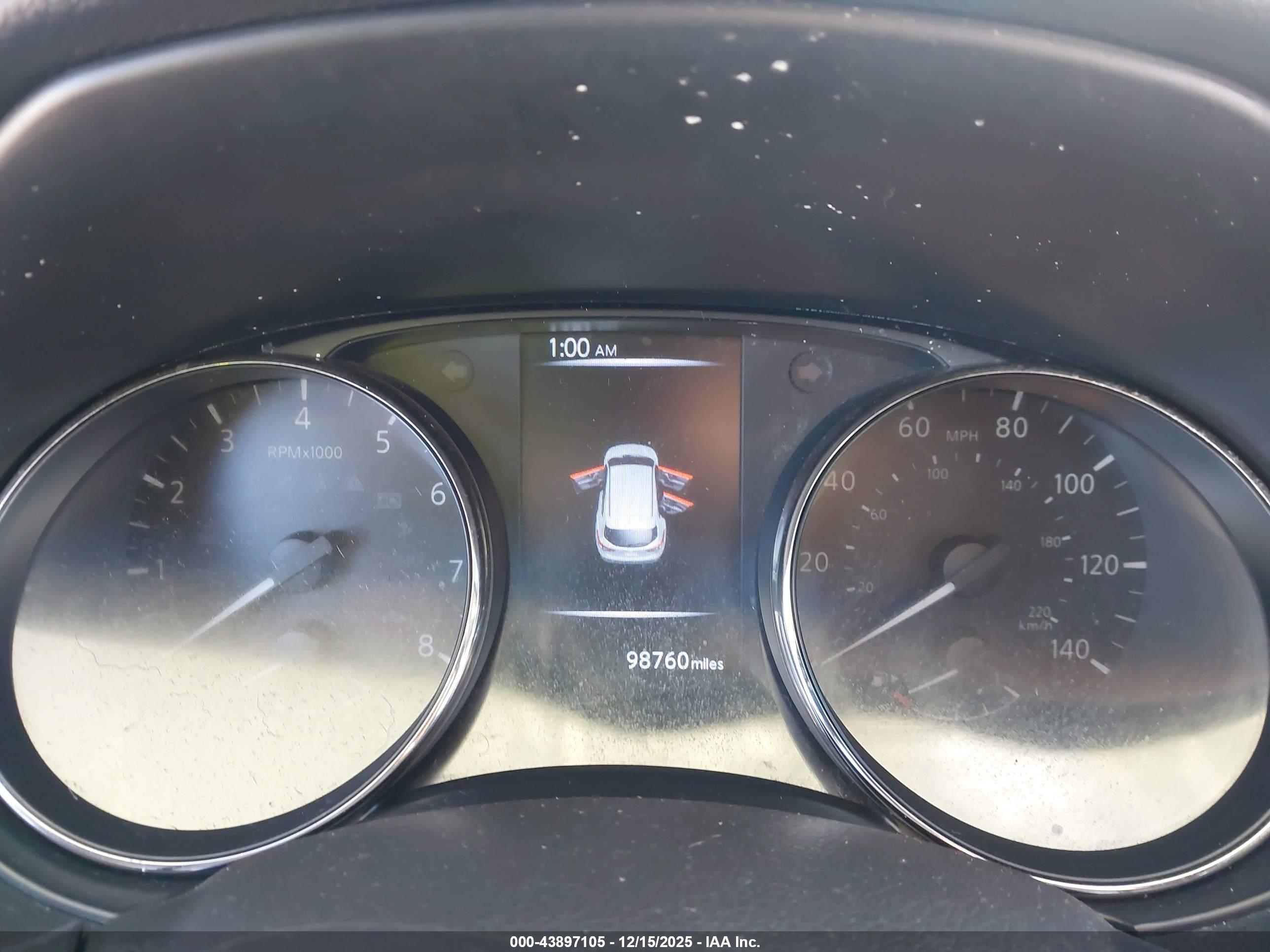 NISSAN ROGUE image 7