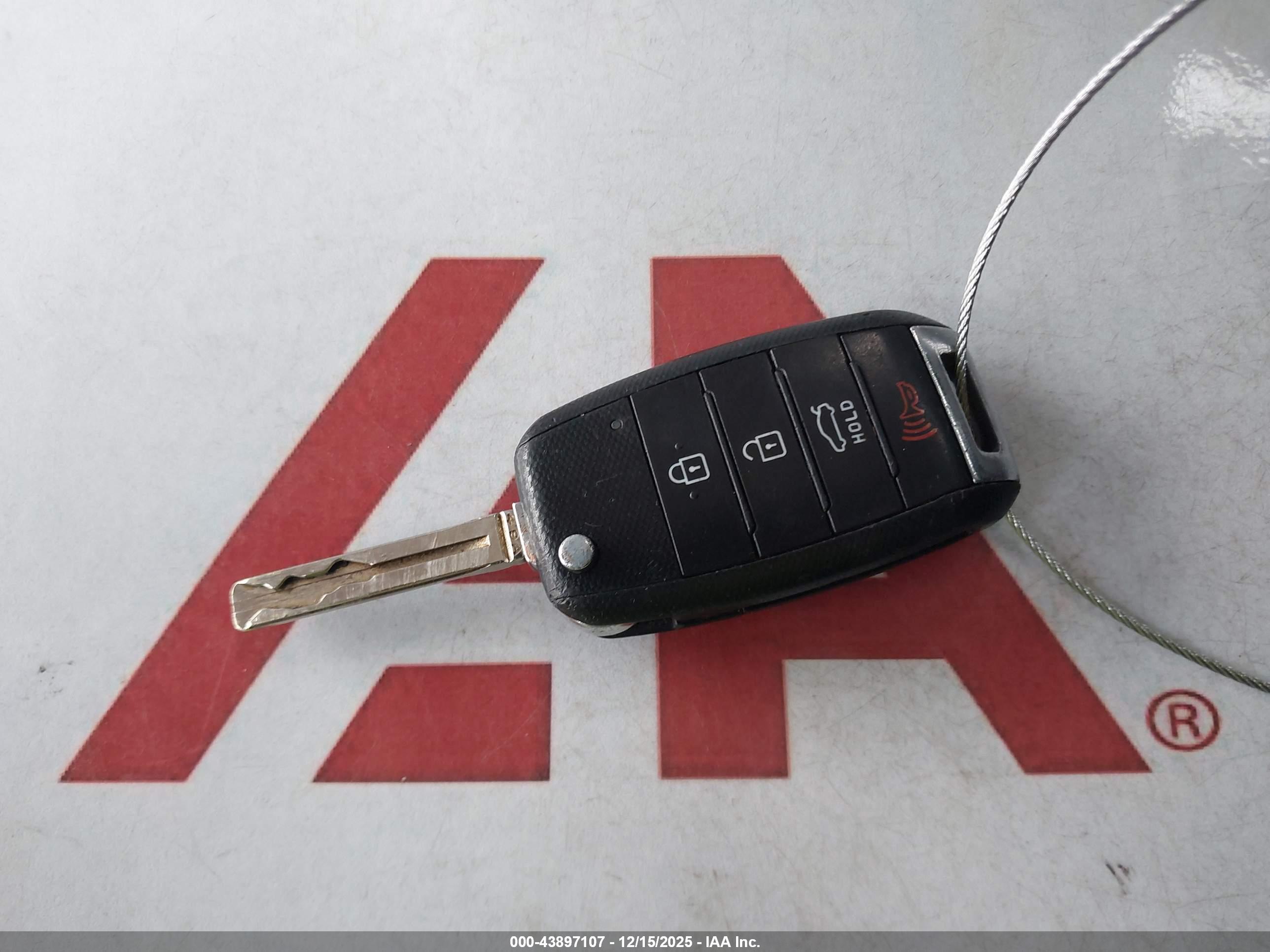 KIA OPTIMA image 11