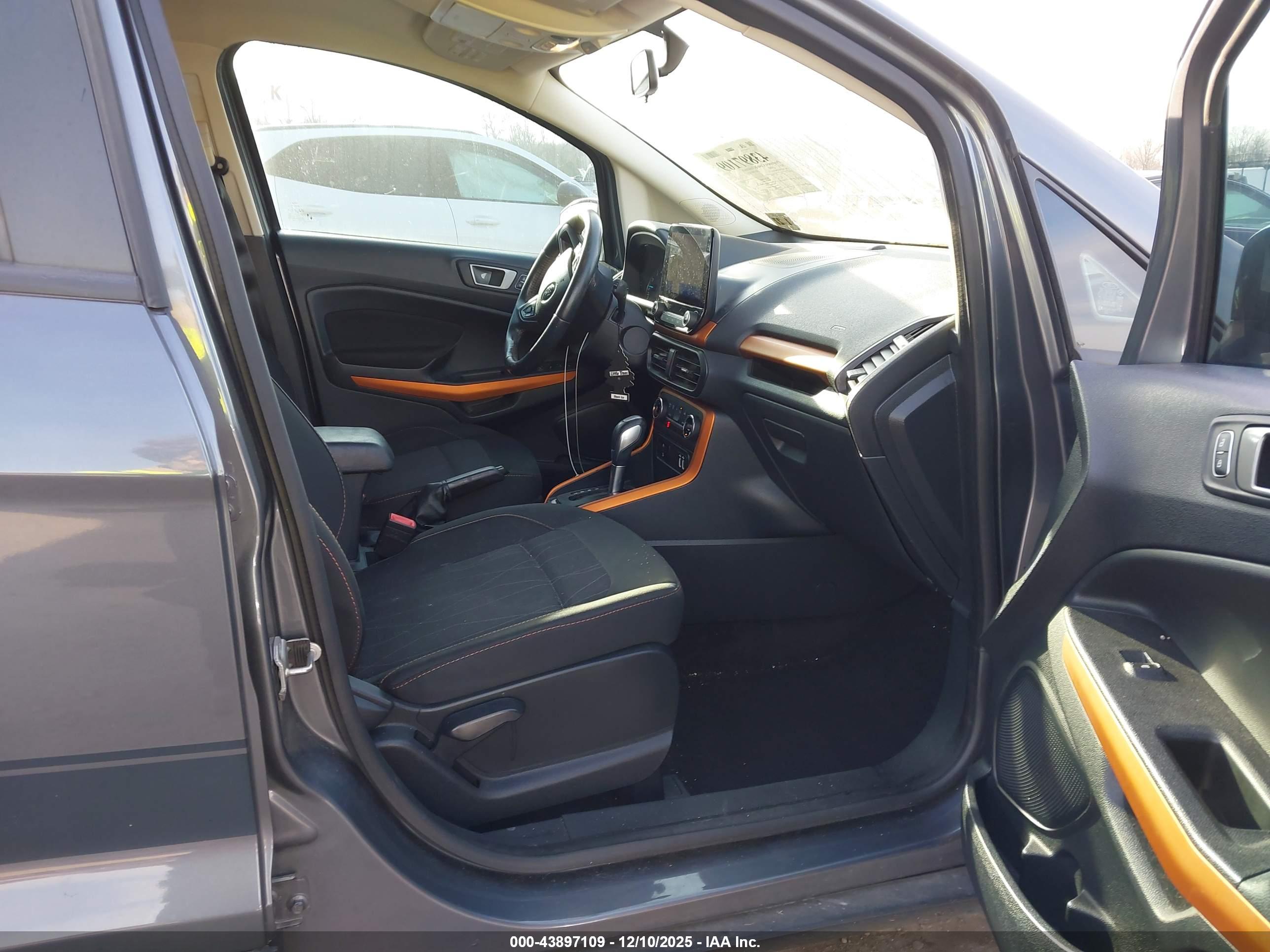 FORD ECOSPORT image 5