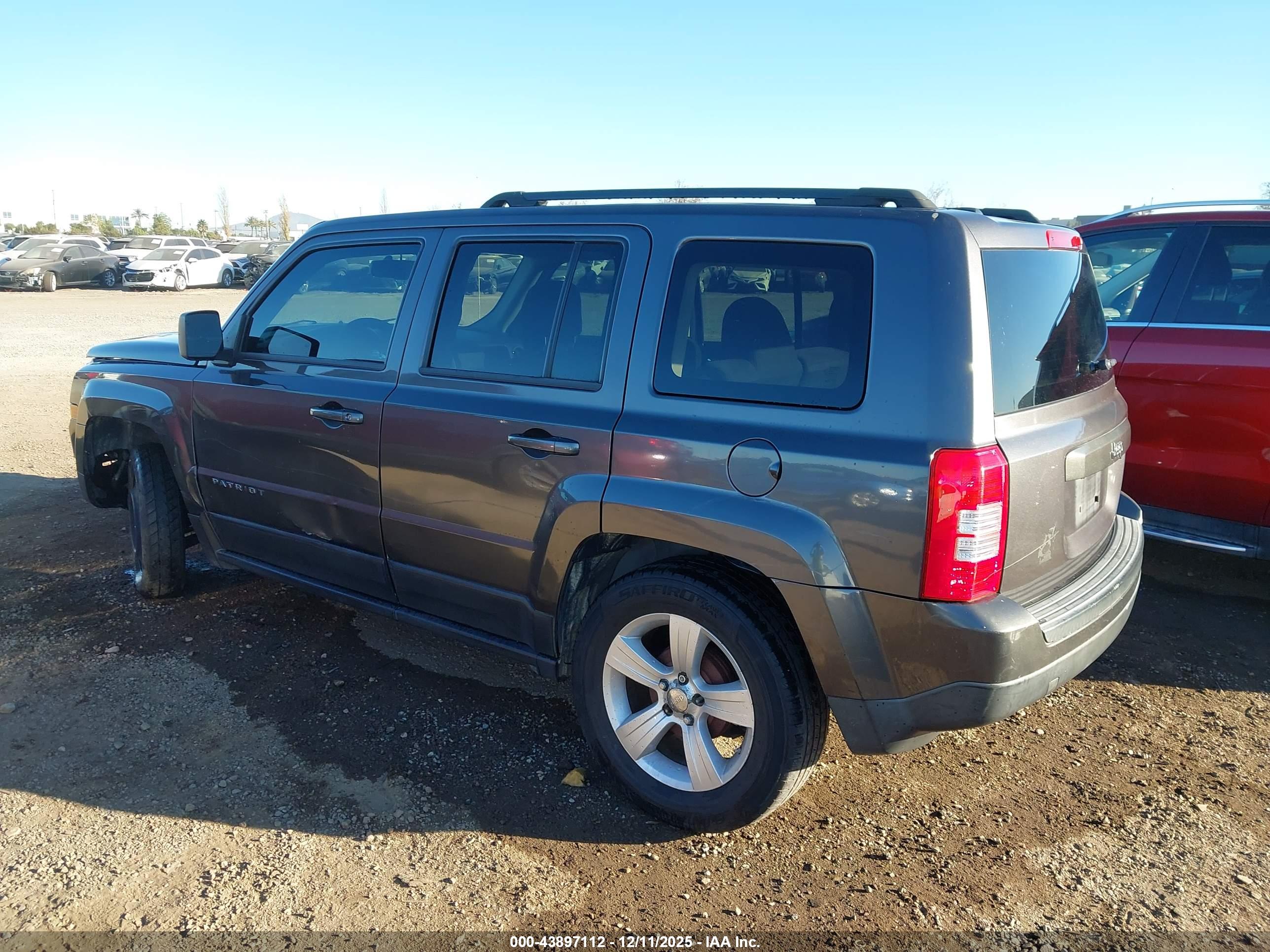 JEEP PATRIOT image 3