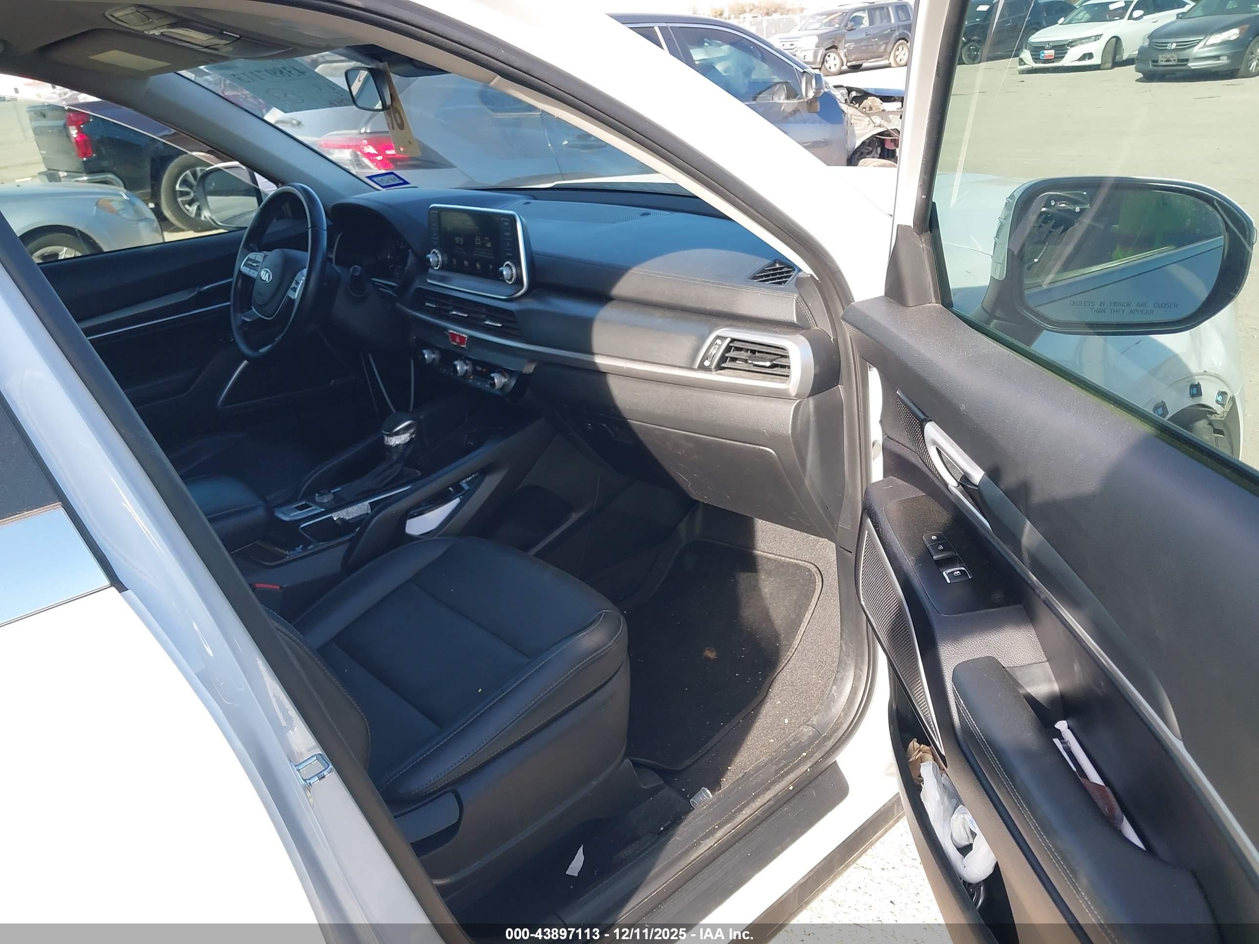 KIA TELLURIDE image 5