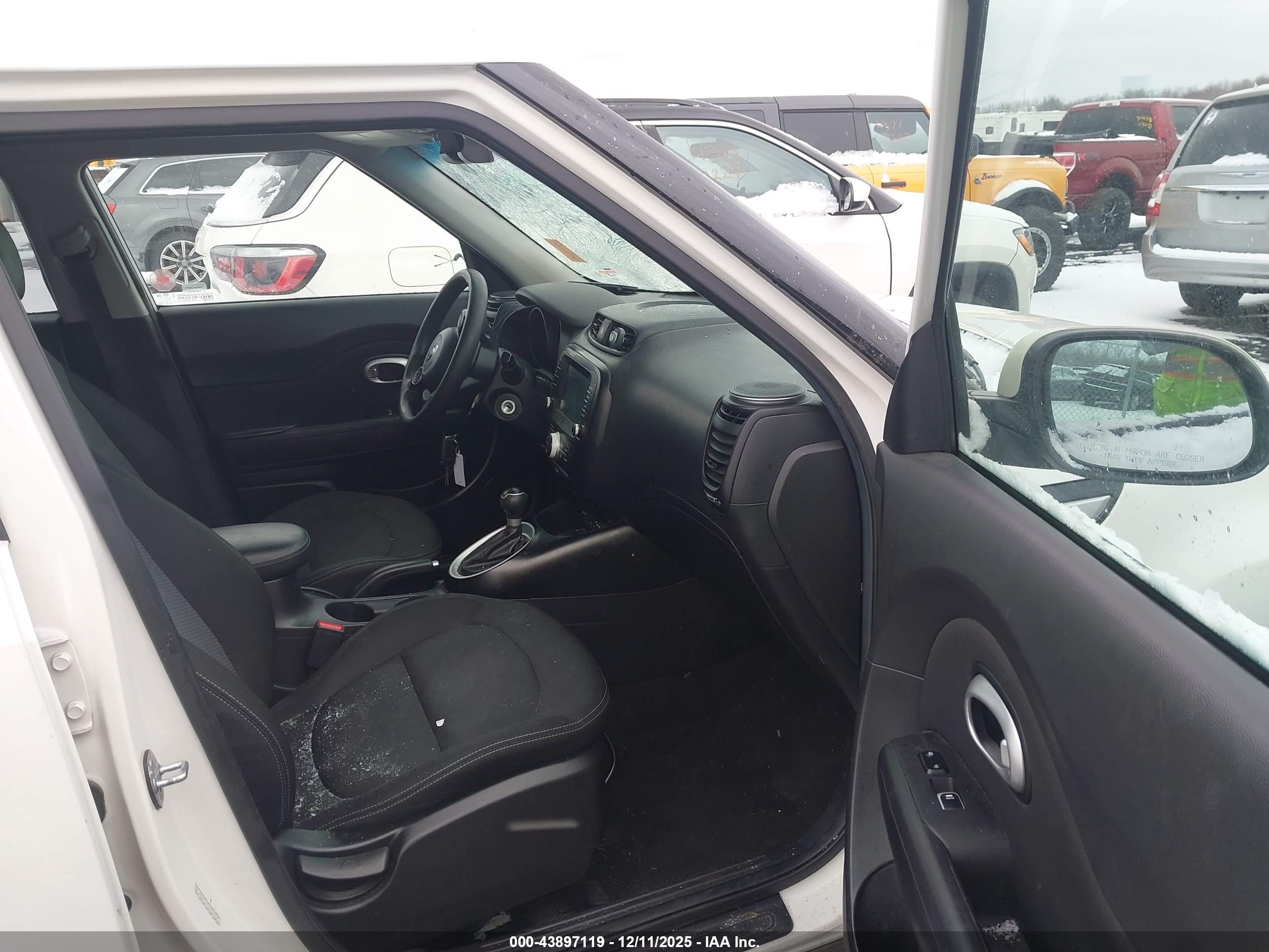KIA SOUL image 5