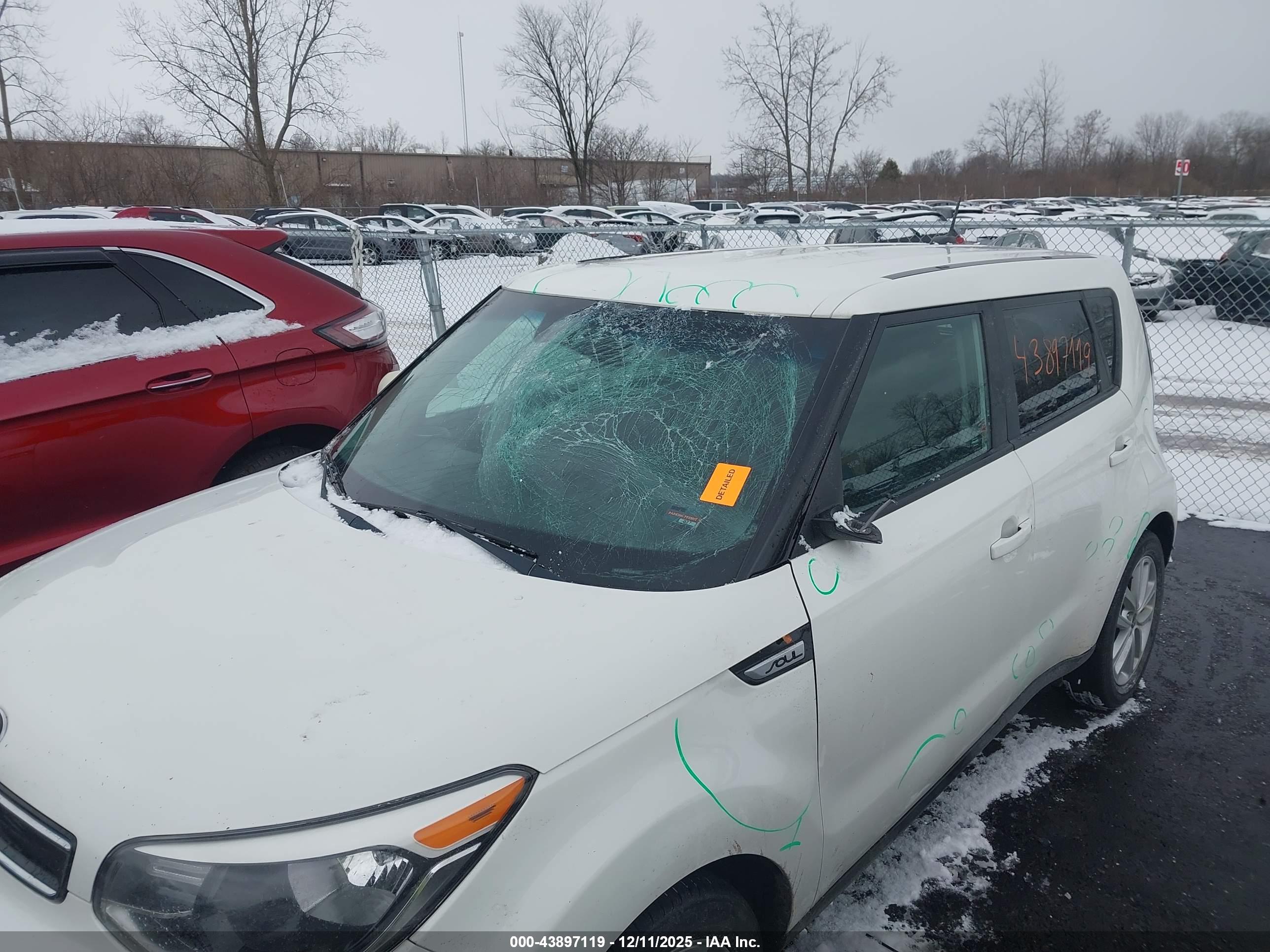 KIA SOUL image 6