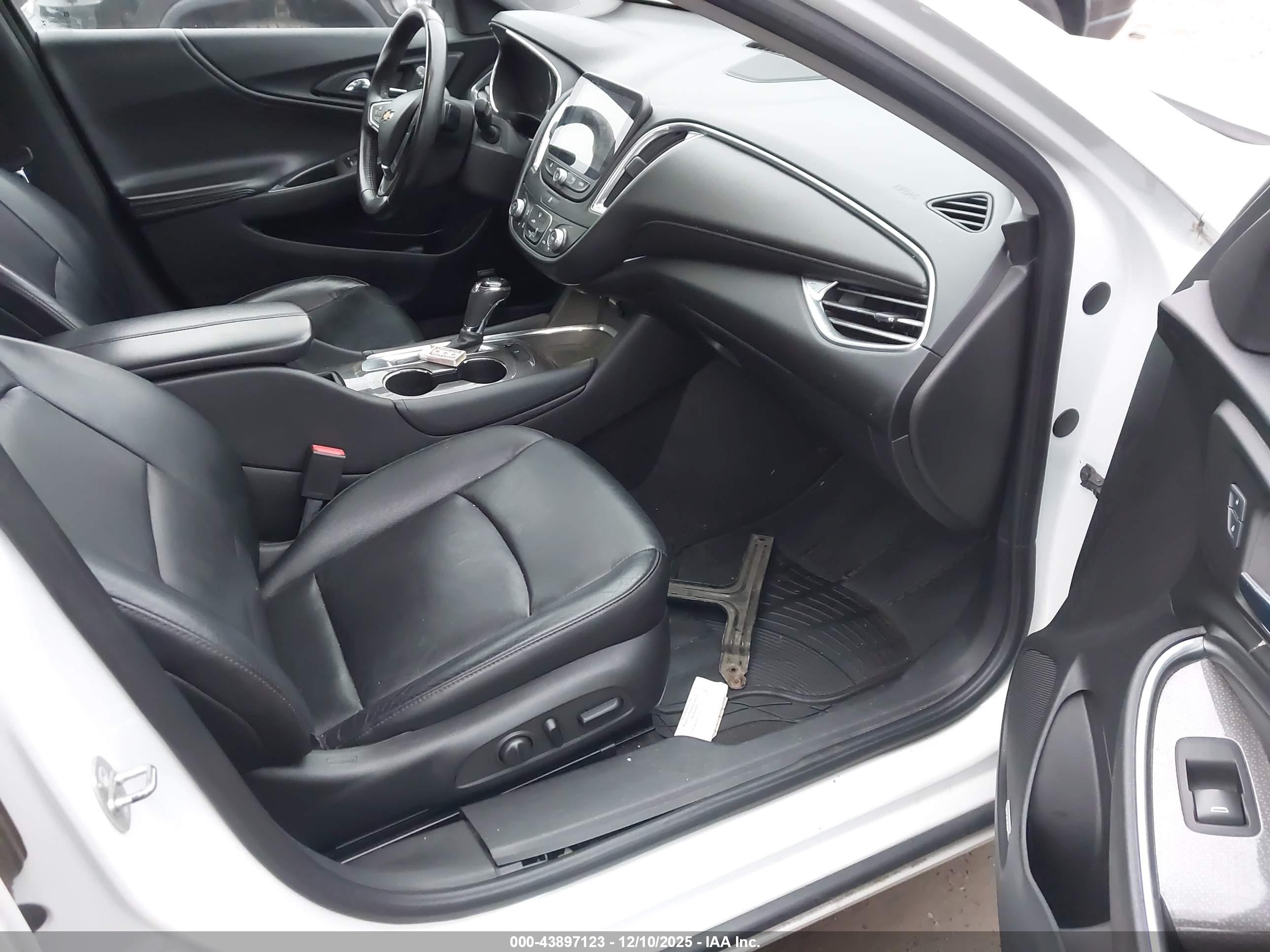 CHEVROLET MALIBU image 5