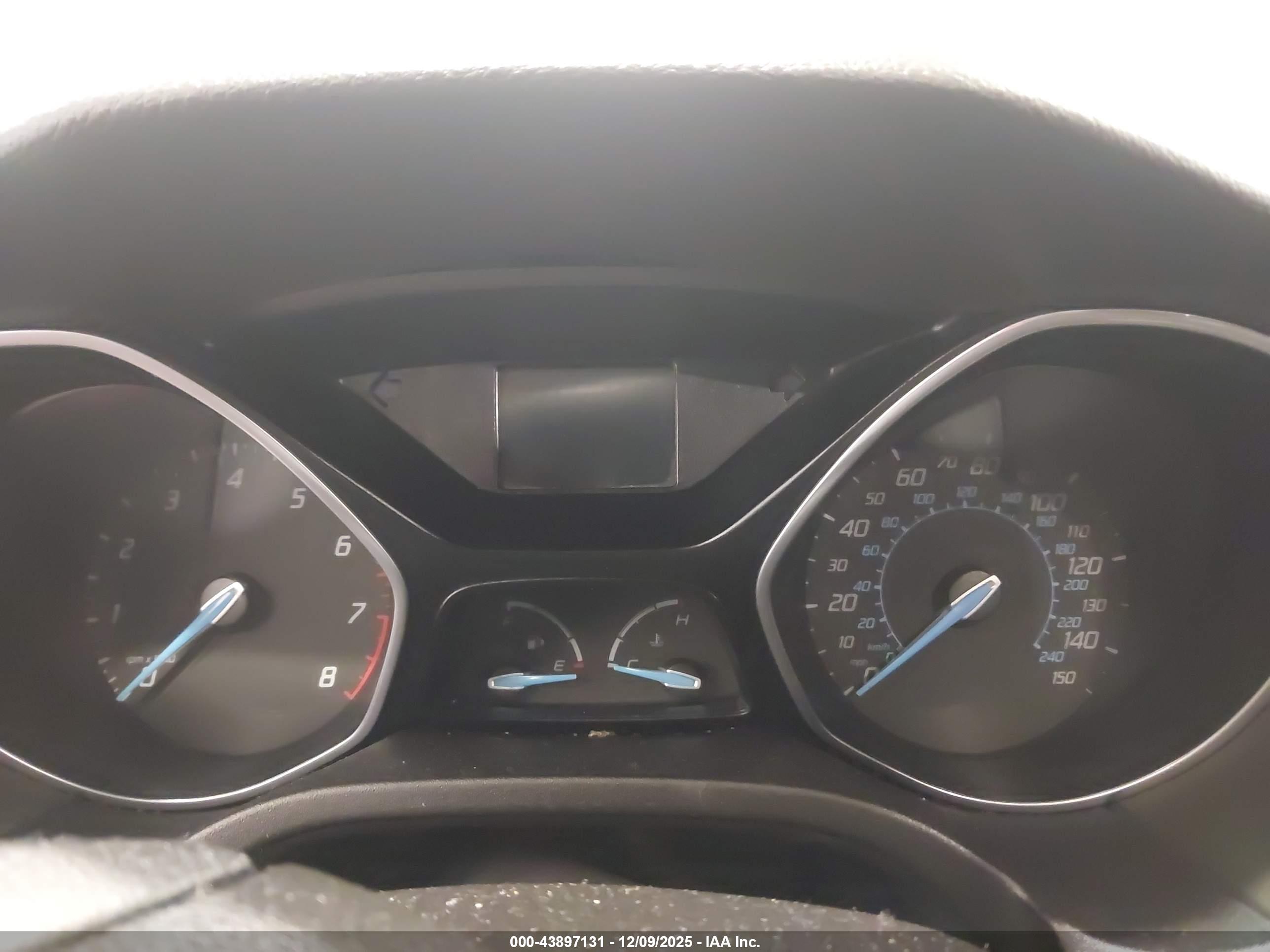 FORD FOCUS image 7