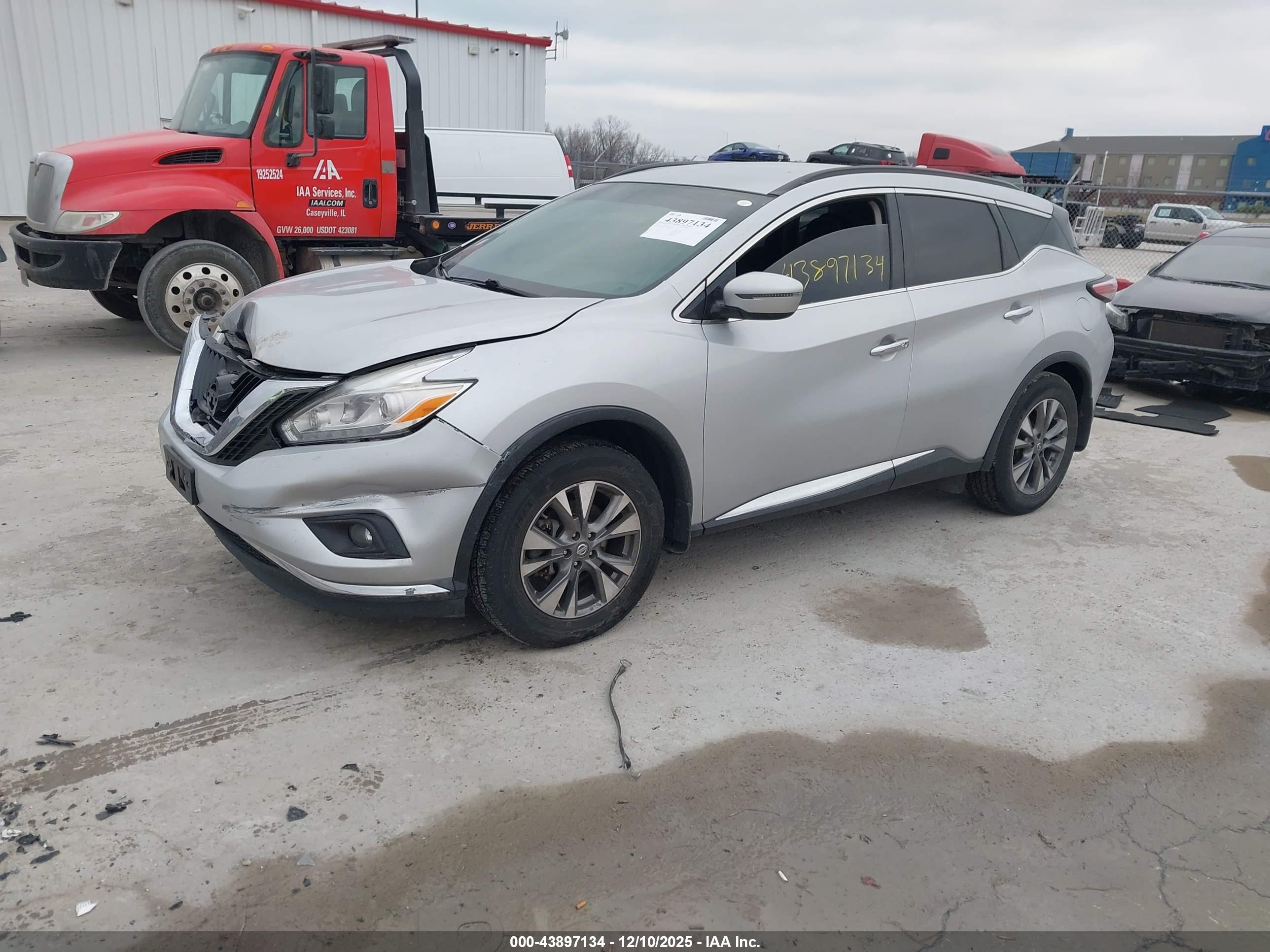 NISSAN MURANO image 2