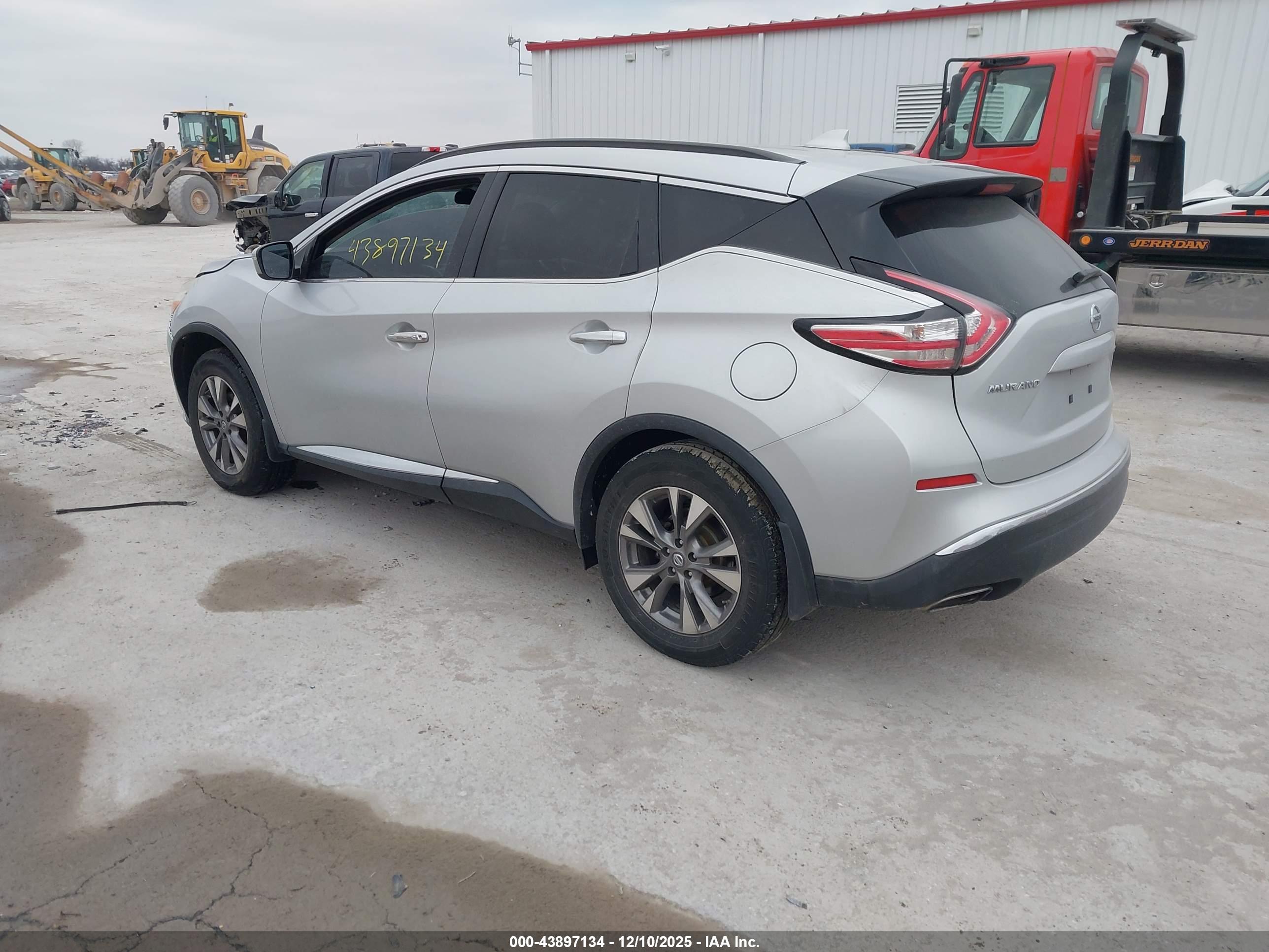 NISSAN MURANO image 3