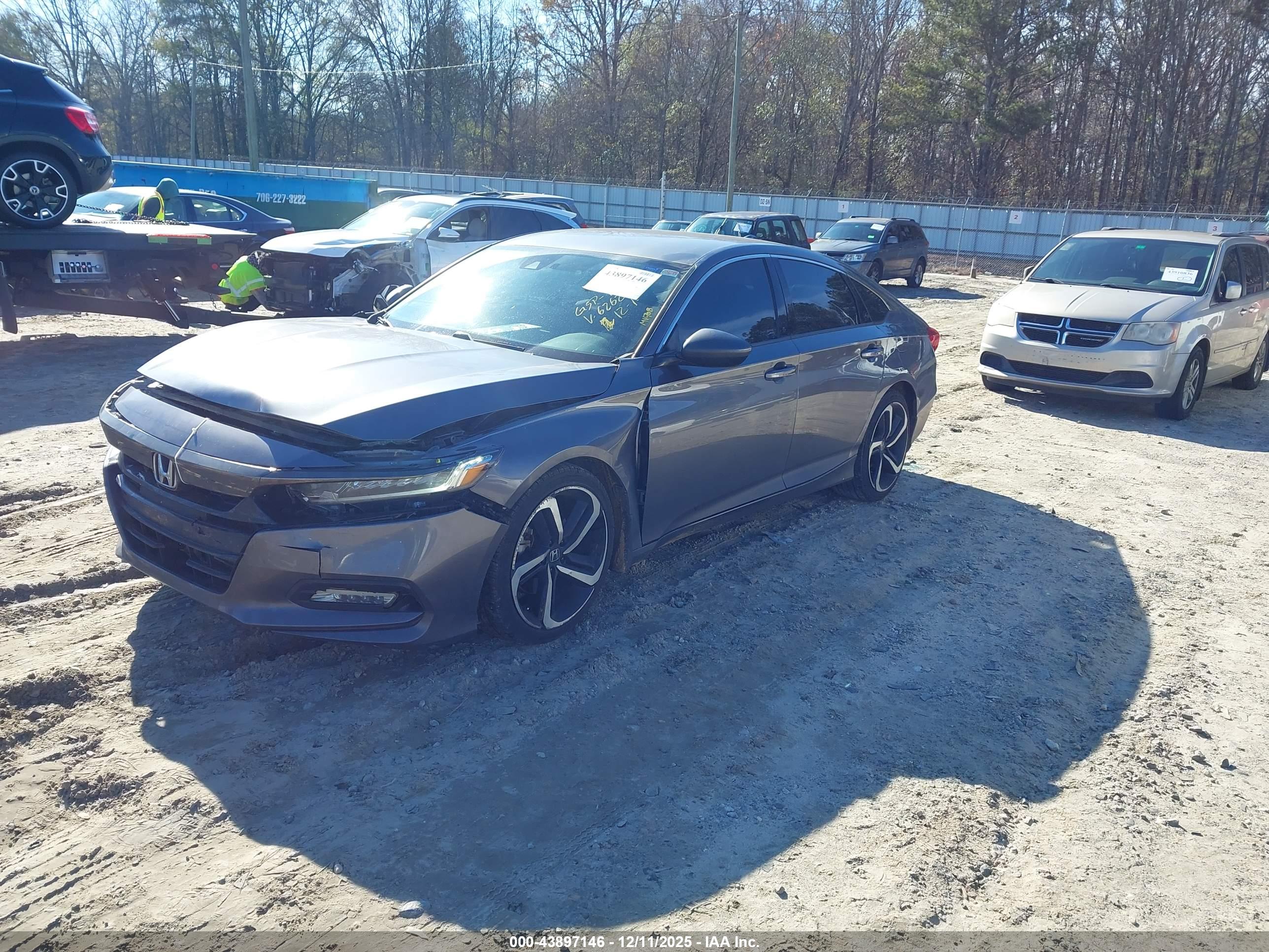 HONDA ACCORD image 2