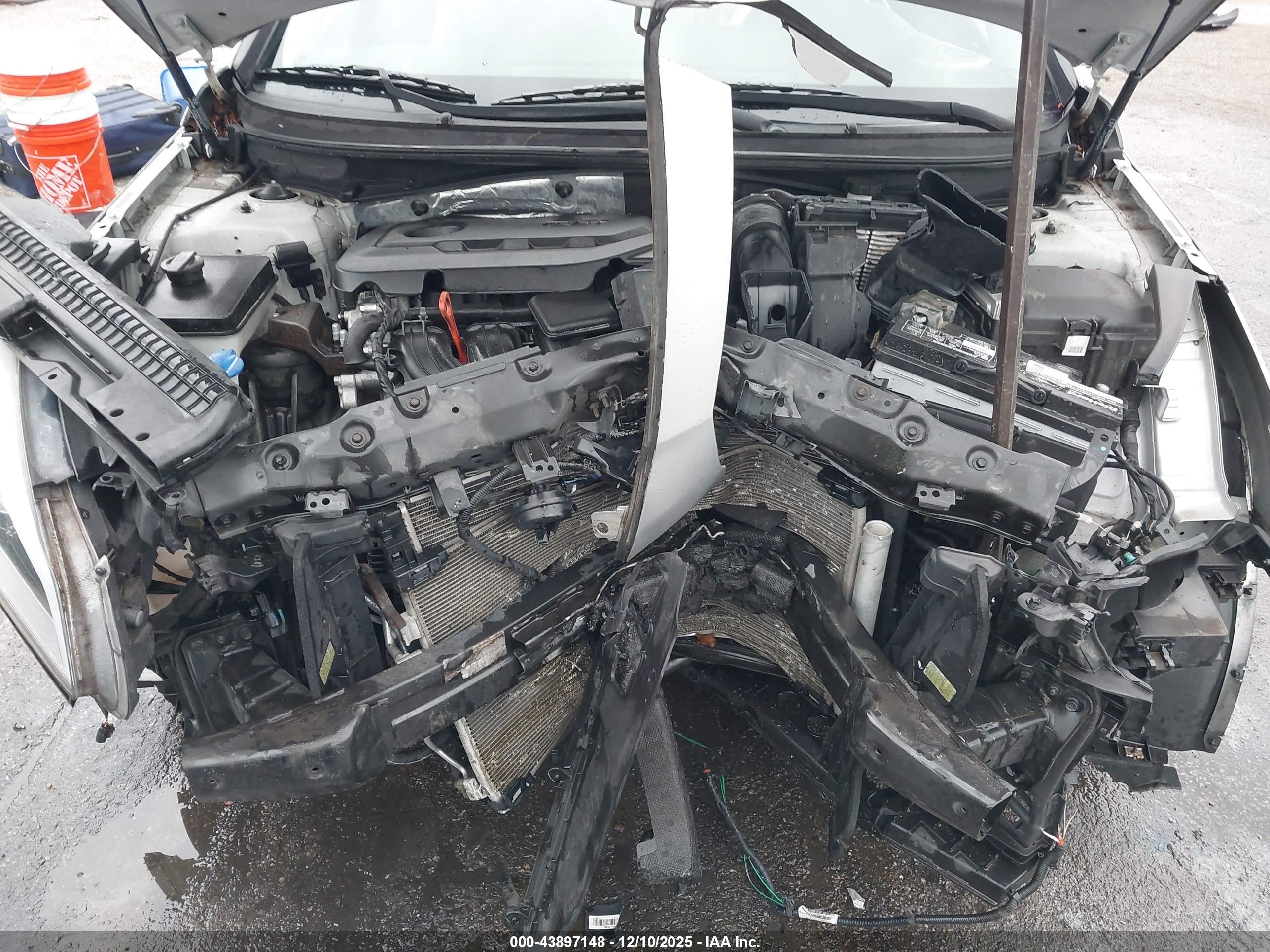 HYUNDAI SONATA image 10
